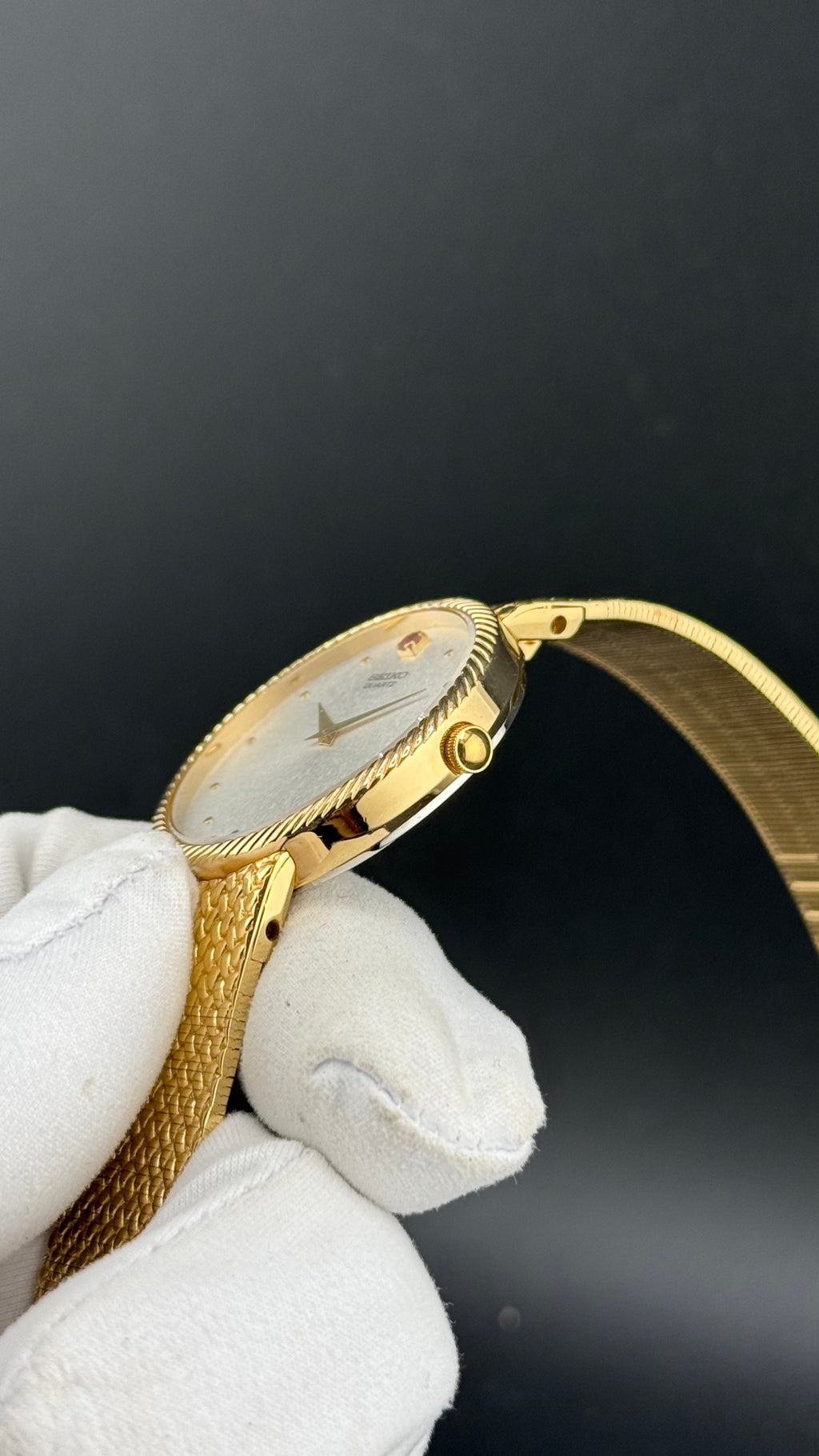 Seiko – Torsade Bracelet Intégré 7430-7010 NOS – 1983