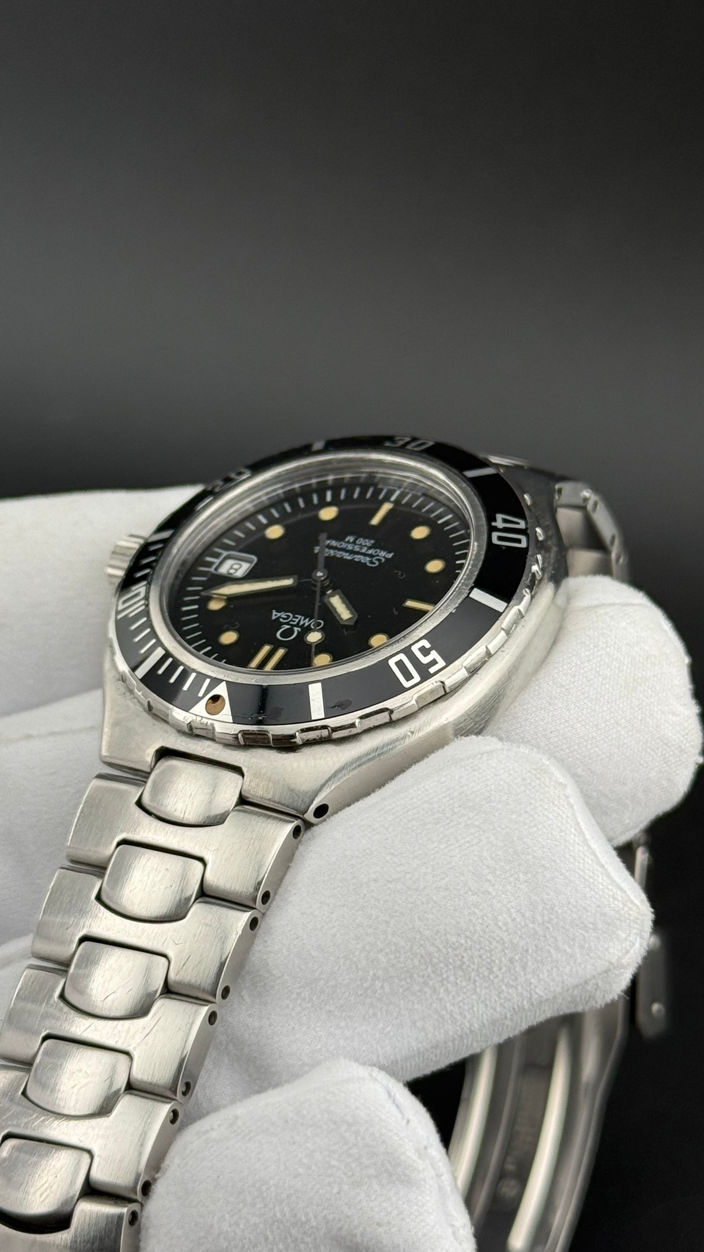 Omega – Seamaster 200m Pre-Bond – 1991