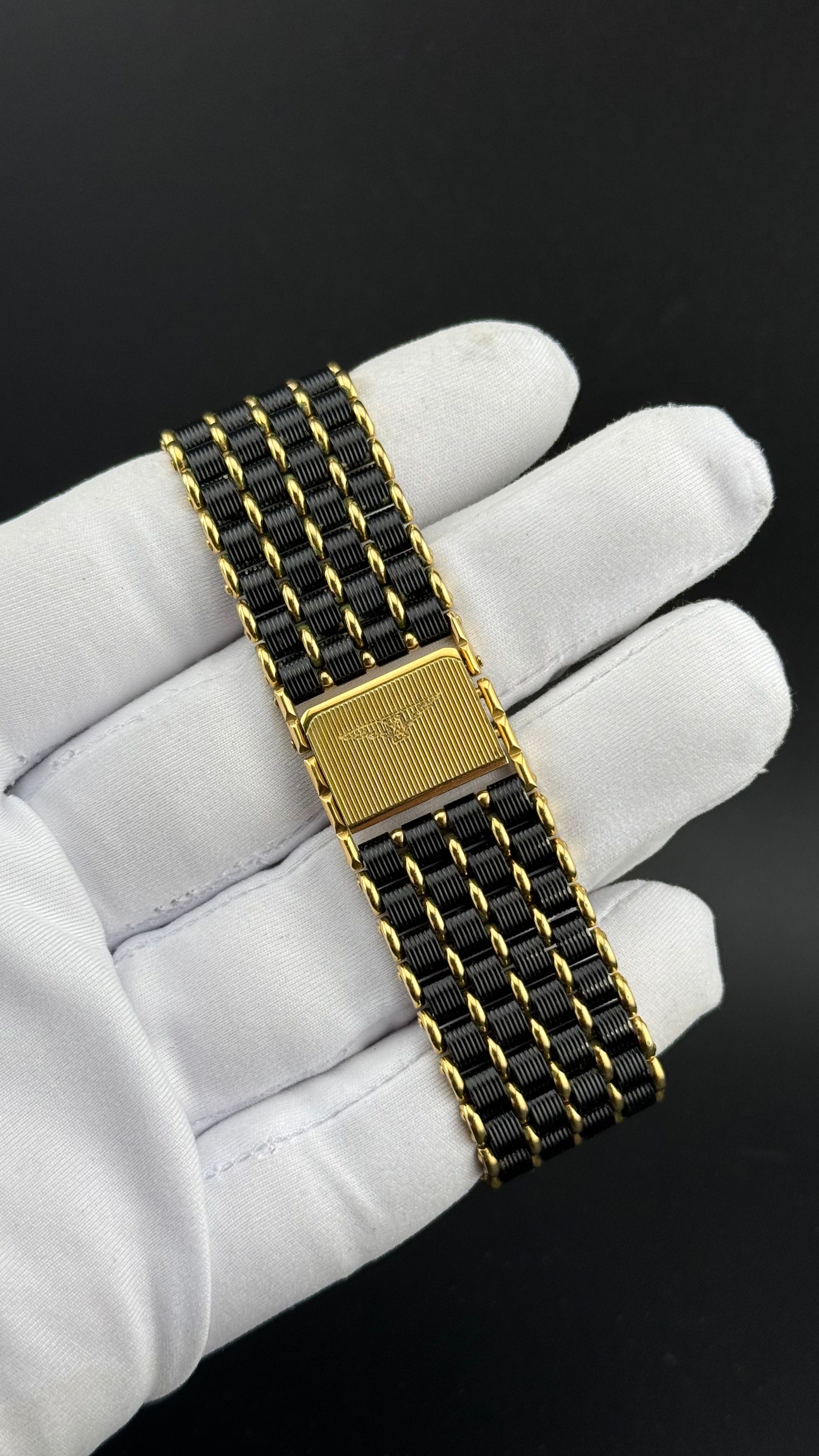 Longines – QWR Black PVD & Gold – 1980