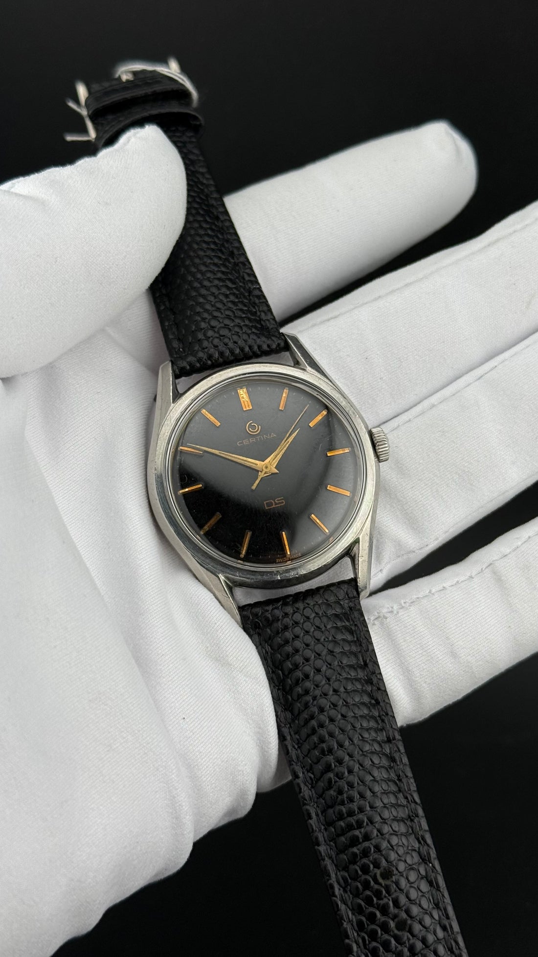 Certina – DS Black Dial – Années 60