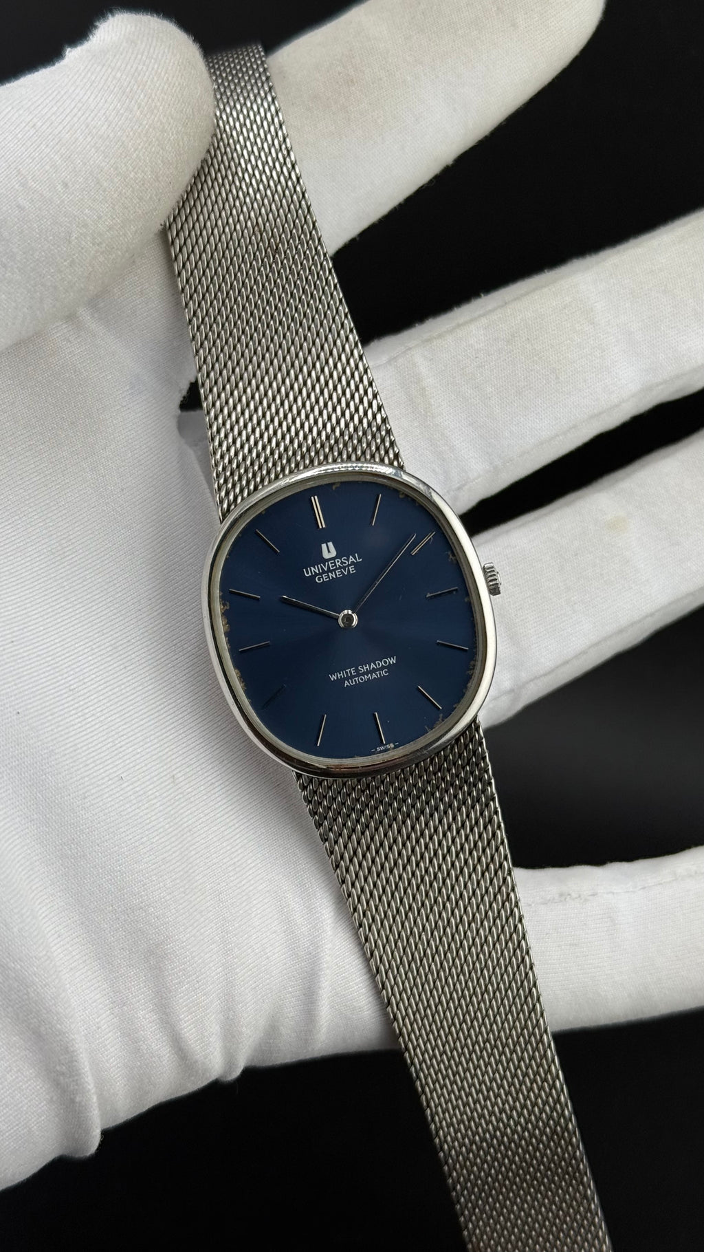 Universal Geneve White Shadow Ellipse UNI-22