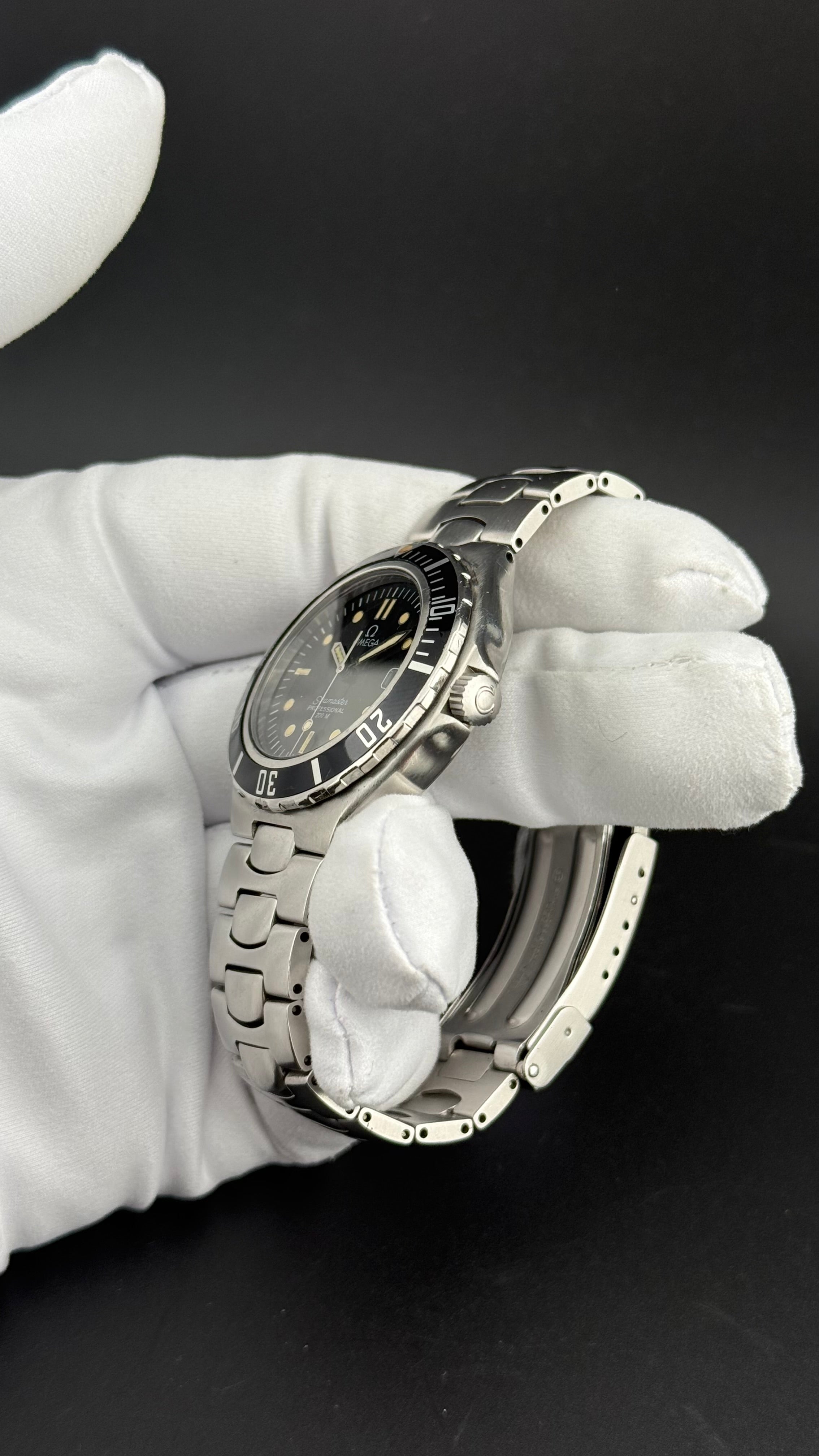 Omega – Seamaster 200m Pre-Bond – 1991