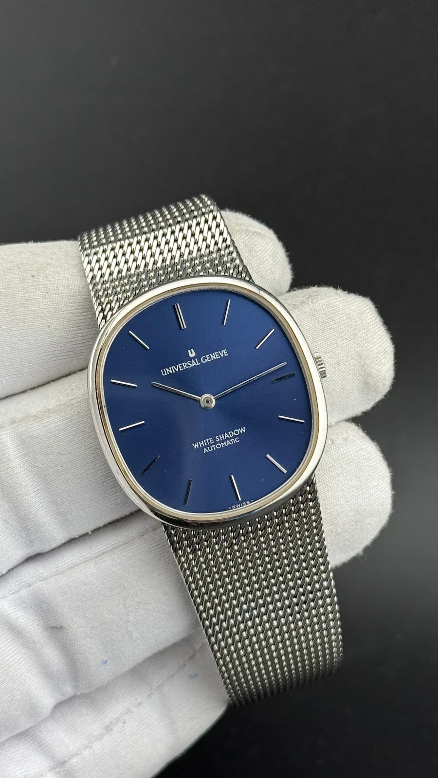 Universal Geneve – White Shadow – Années 70