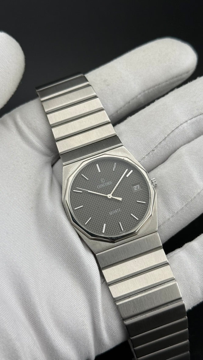 Concord Mariner SG - 18K White Gold Bezel