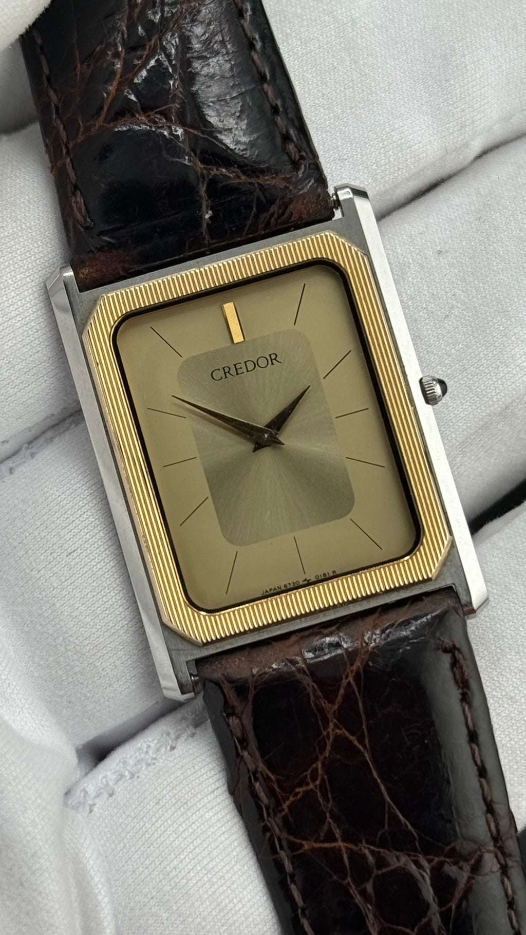 Credor – Tank 6730-5091 Lunette Or 14K – 1984