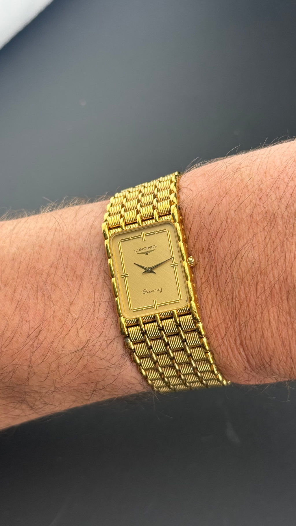 Longines – Tank QWR – Années 1980