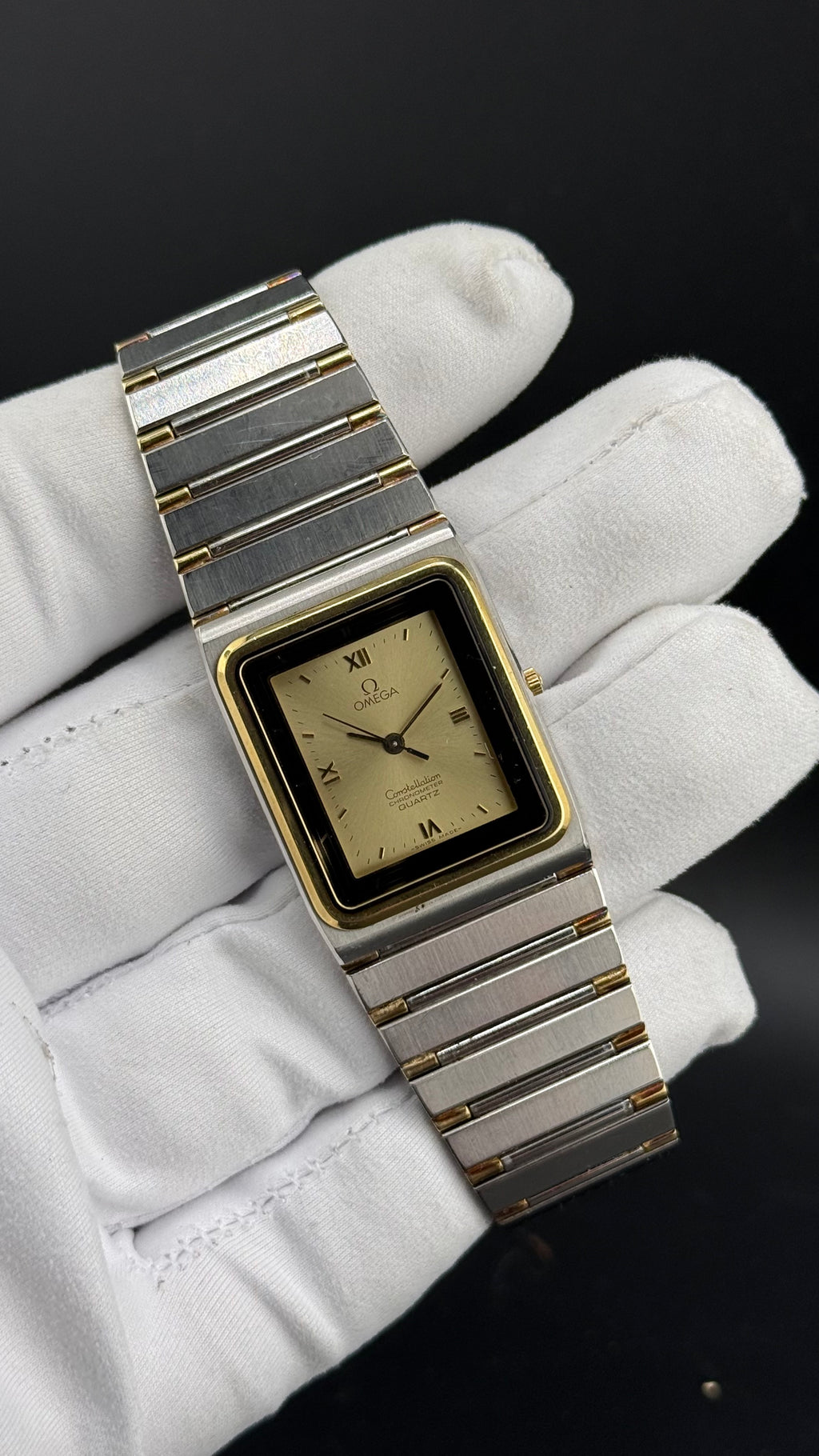Omega – Constellation Tank Réf. 197.0001 – 1980