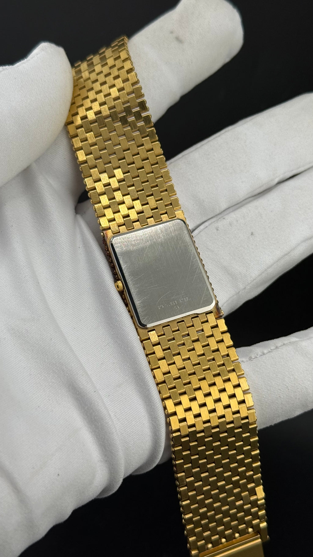Longines QWR LON-48 – dos du boîtier