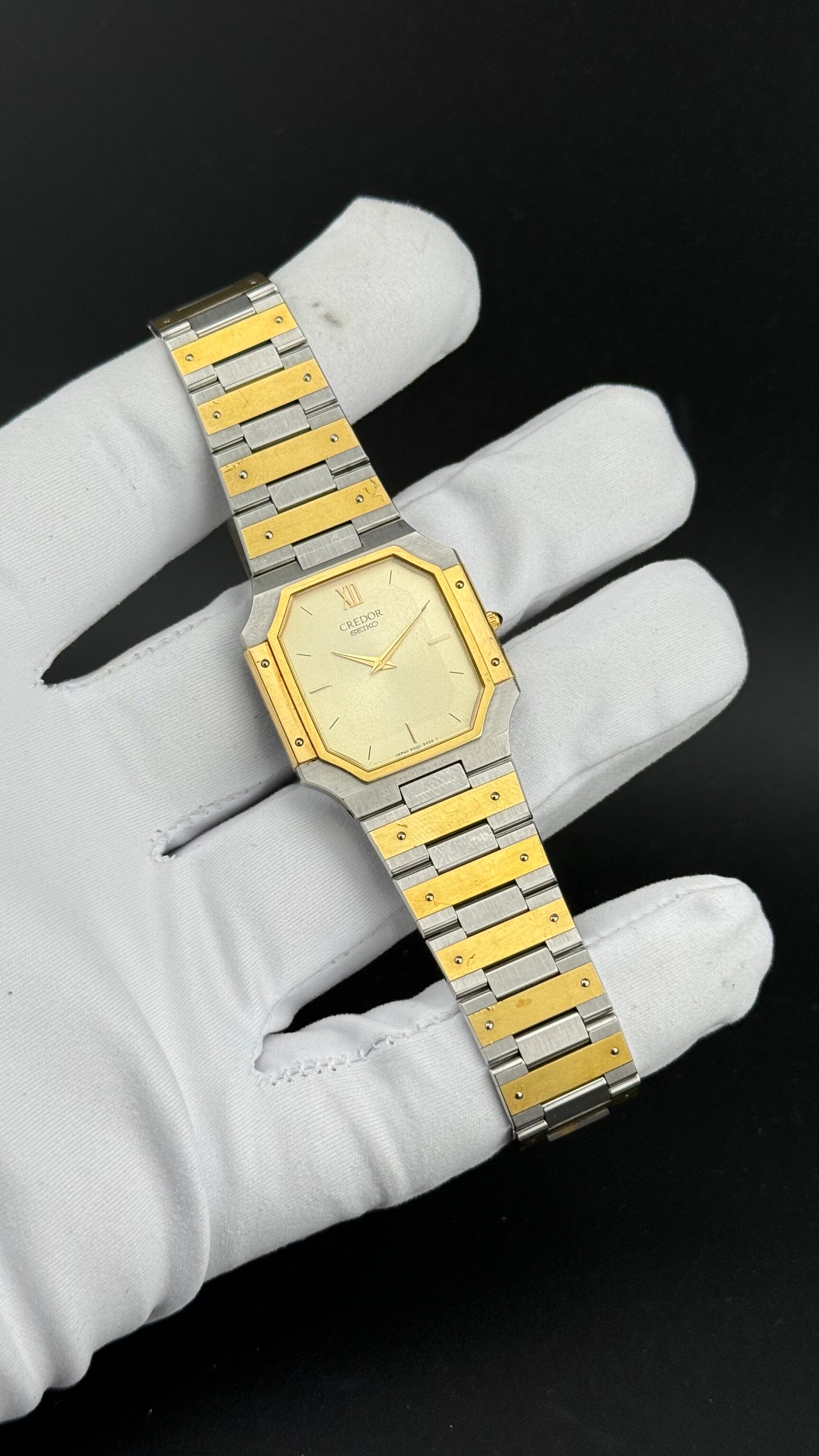 Credor 9300-5320 cadran or