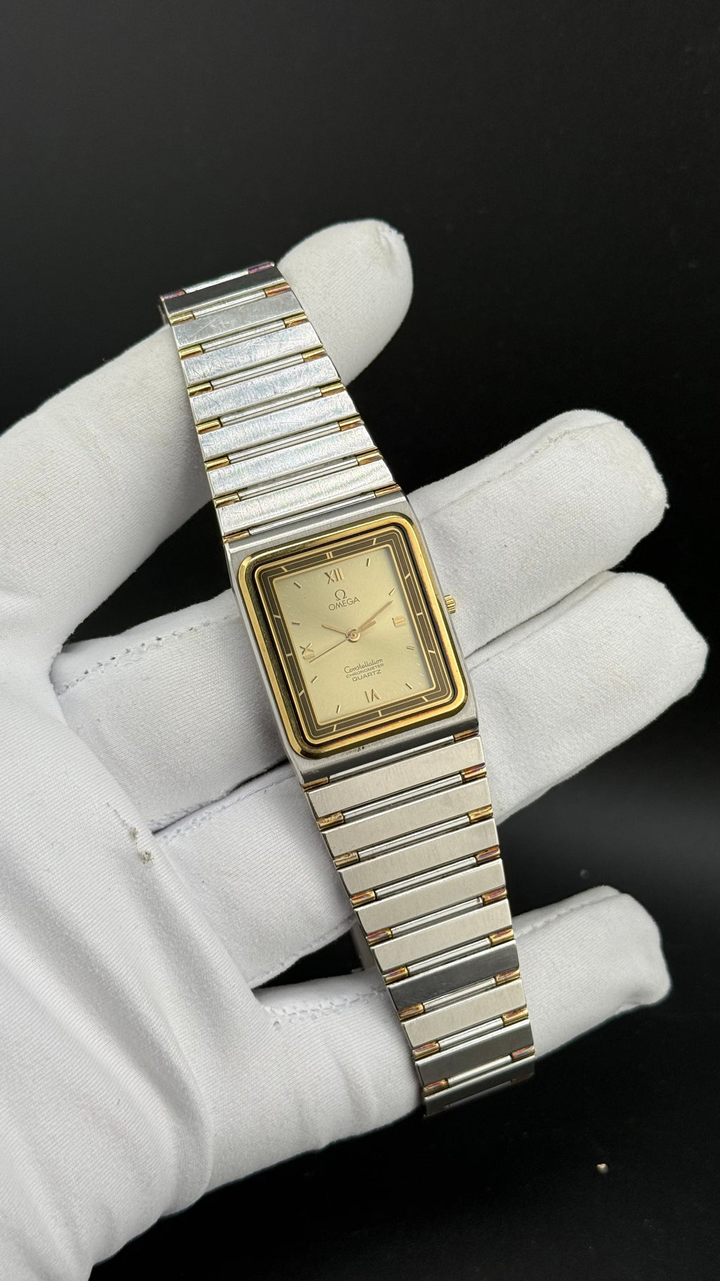 Omega – Constellation Tank Réf. 197.0001 – 1980