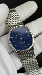 Universal Geneve White Shadow cadran bleu