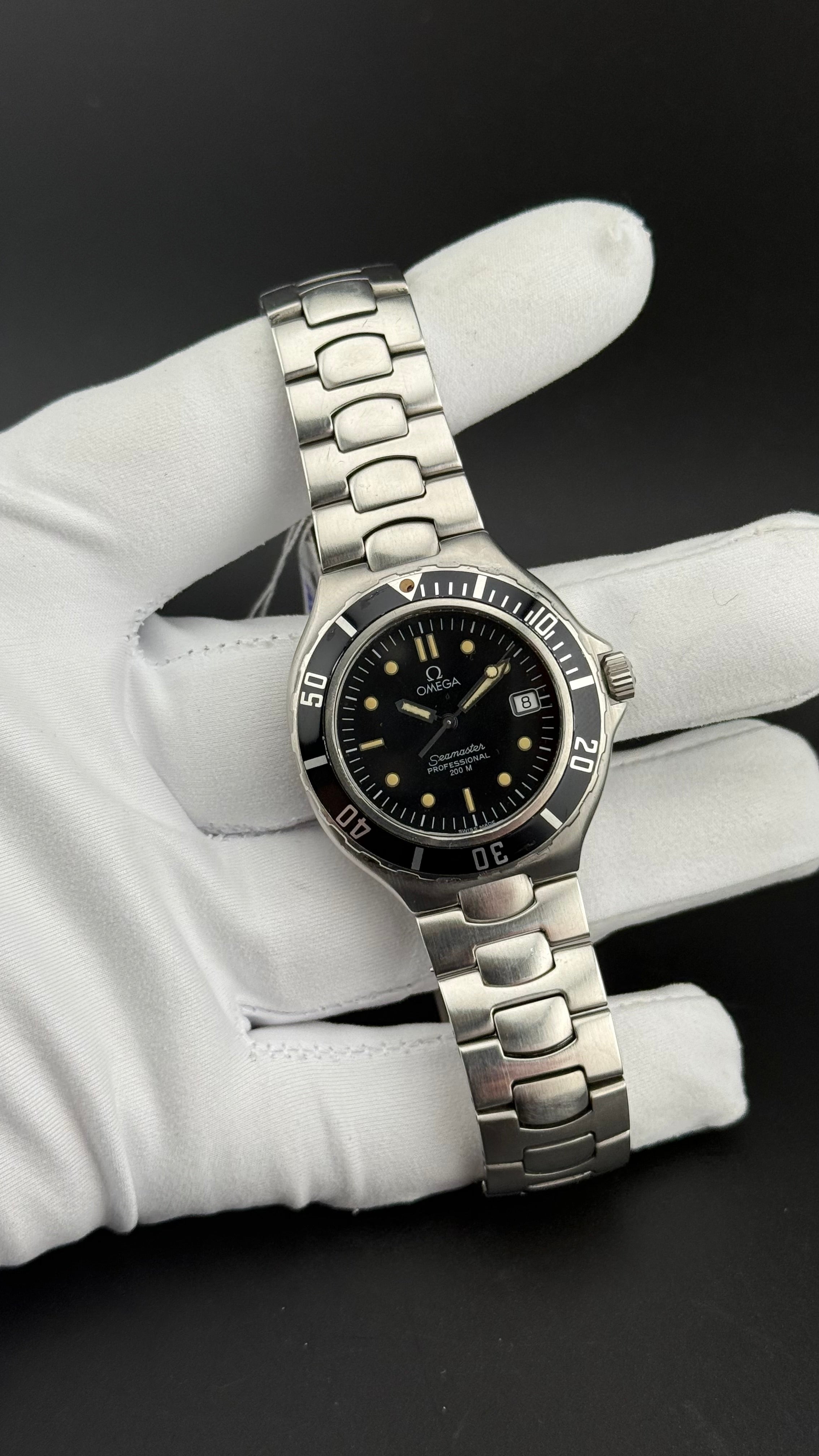 Omega – Seamaster 200m Pre-Bond – 1991