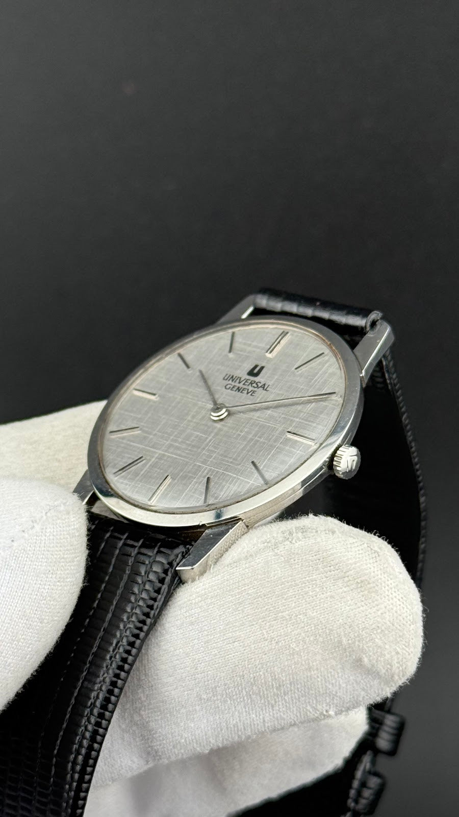 Universal Geneve – Ultra-Thin Ref 842101 – Années 70