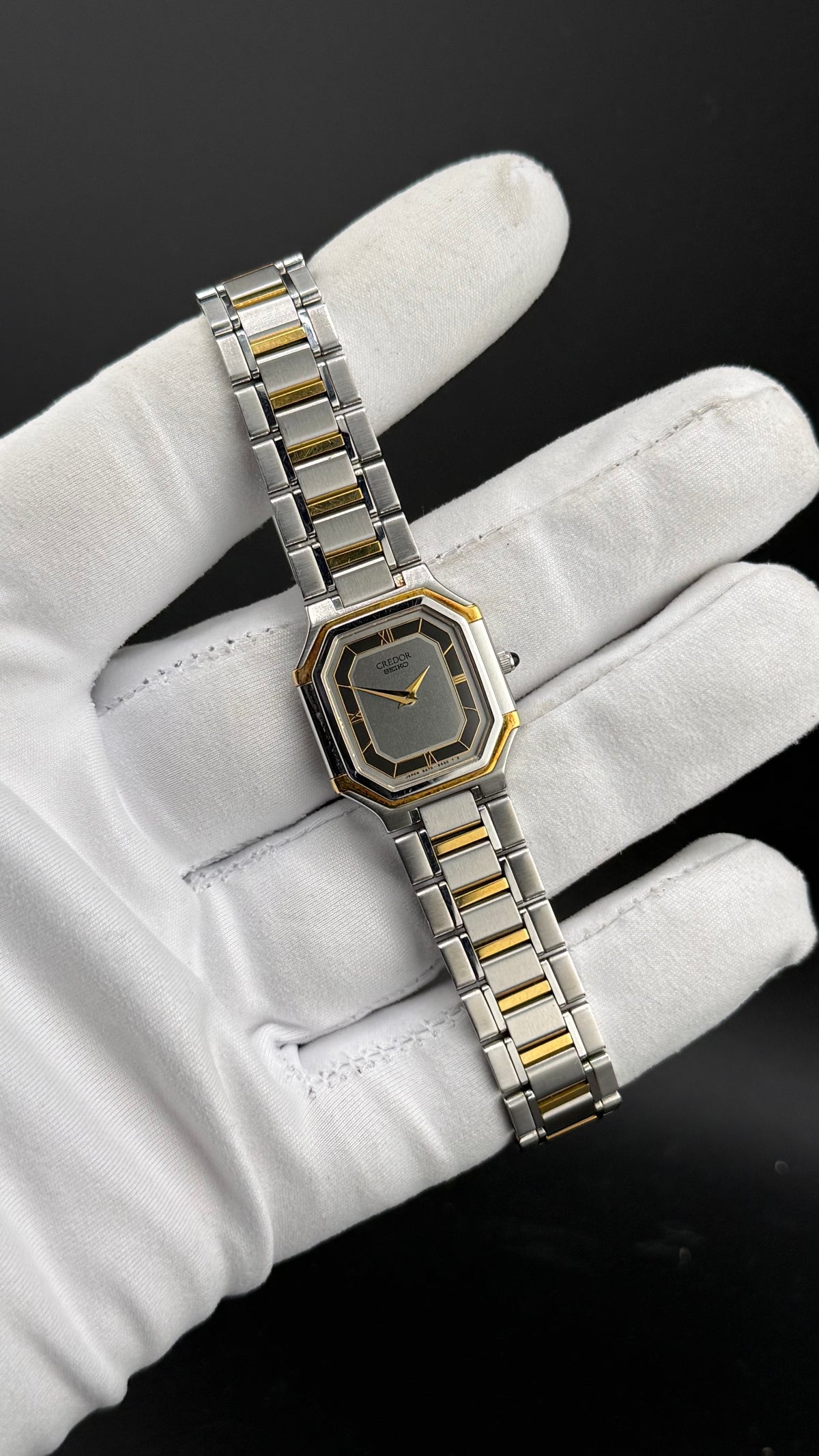 Credor – Lady 5A70-3A00 Lunette Or 18K – Années 80
