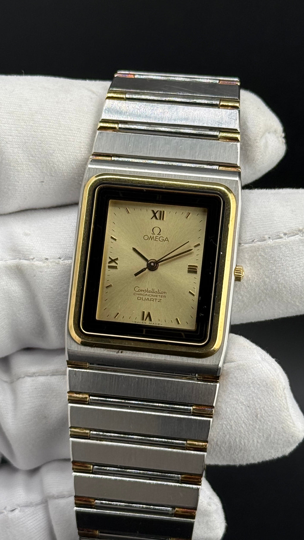 Omega – Constellation Tank Réf. 197.0001 – 1980