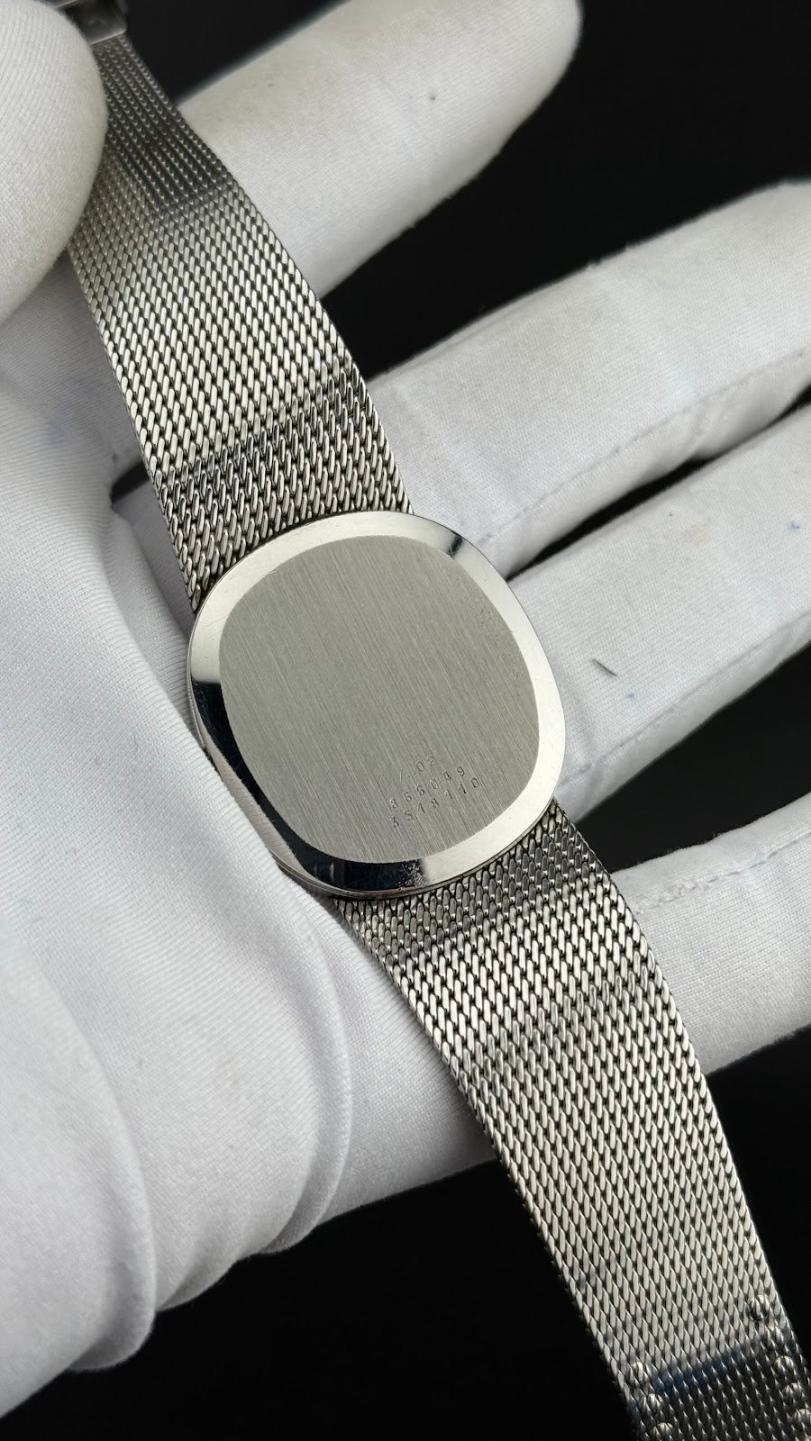 Universal Geneve – White Shadow – Années 70