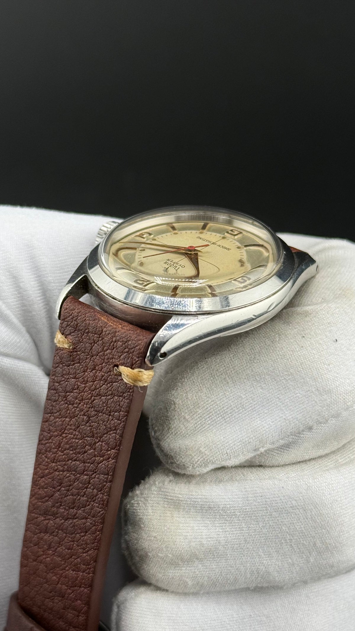 Tudor Tuxedo 7934 TUD-06