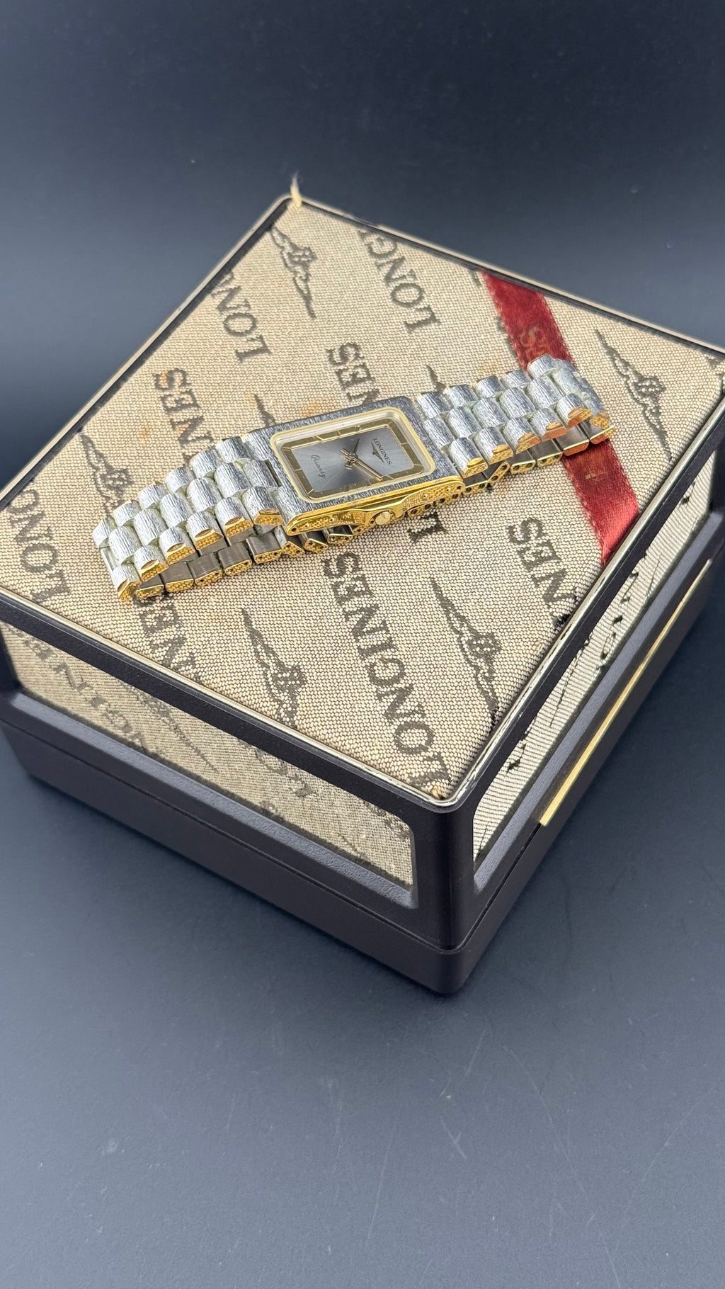 Longines – Olympics 1984 Frosted White Gold - Box & Papers