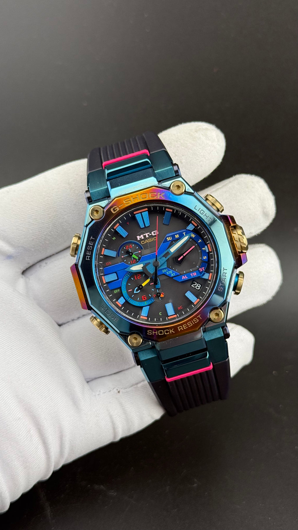 Casio – G-Shock Blue Phoenix MTG-B2000PH-2AJR