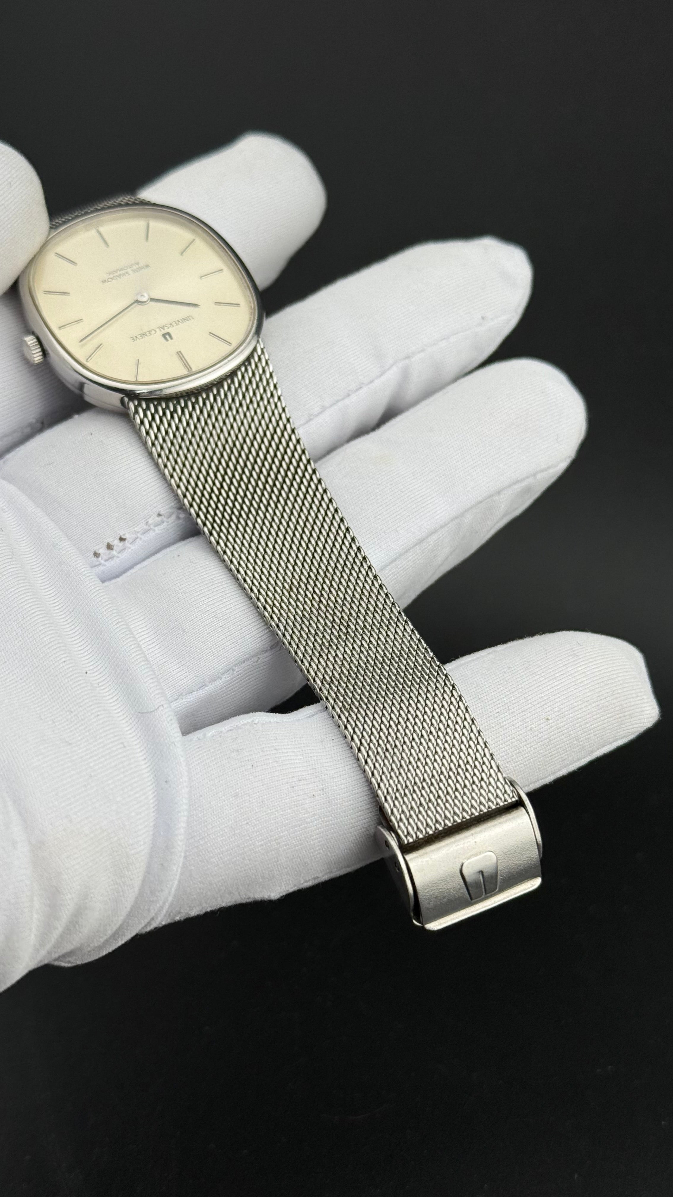 Universal Geneve - White Shadow Ellipse - Micro Rotor