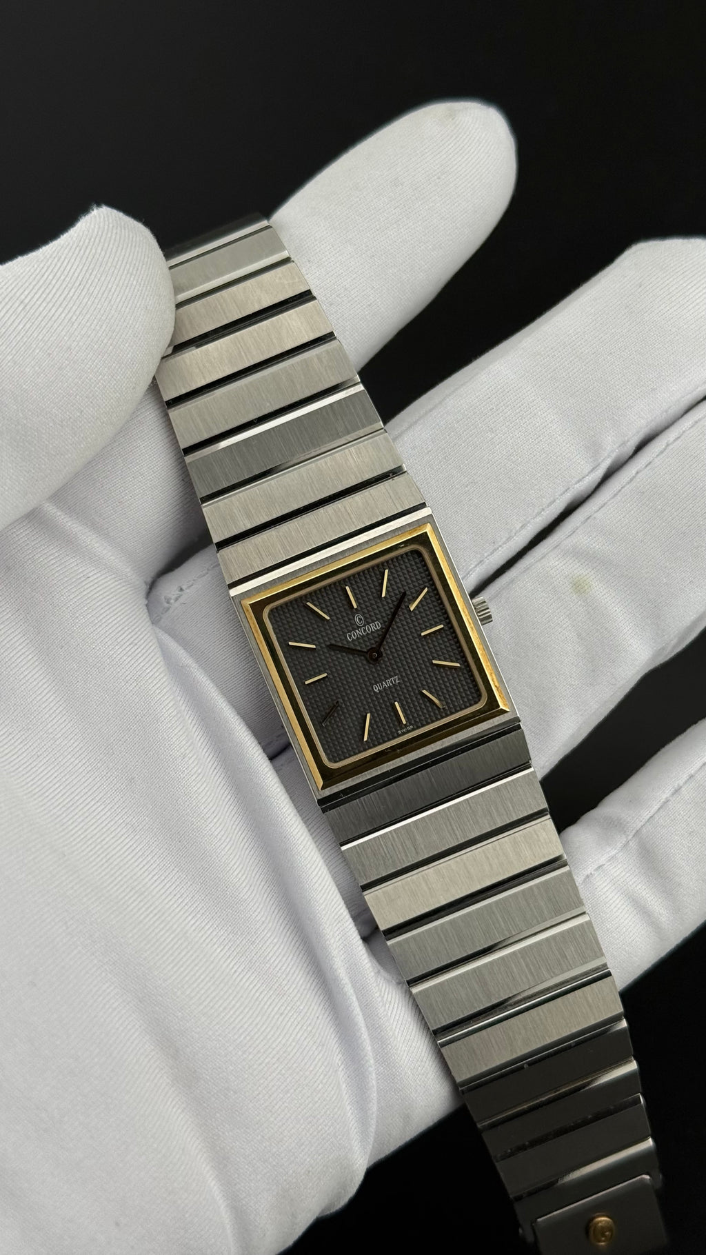 Concord – Mariner SG Square Black Dial – 1985