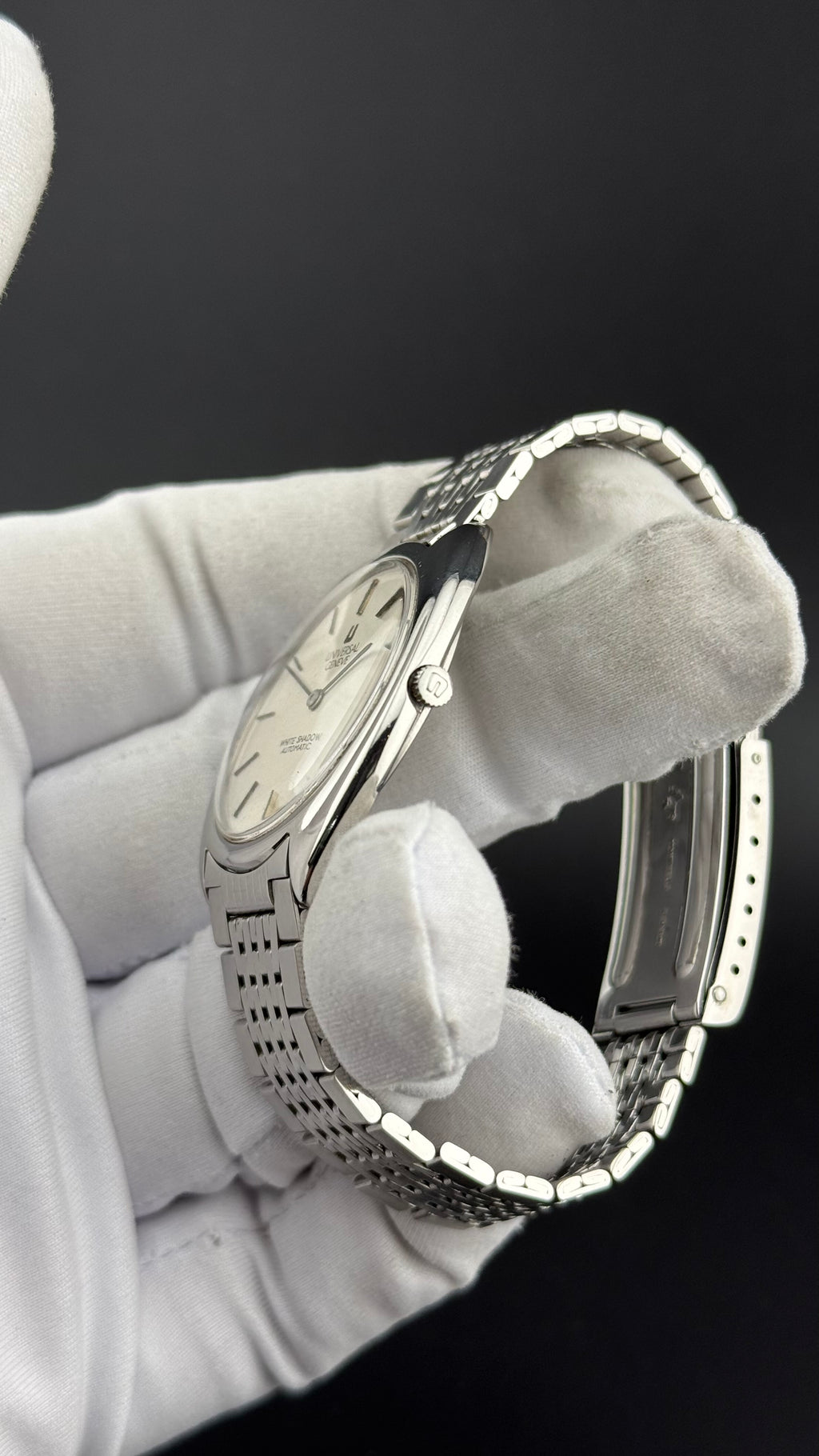 Universal Genève – White Shadow C-Shape - GF bracelet