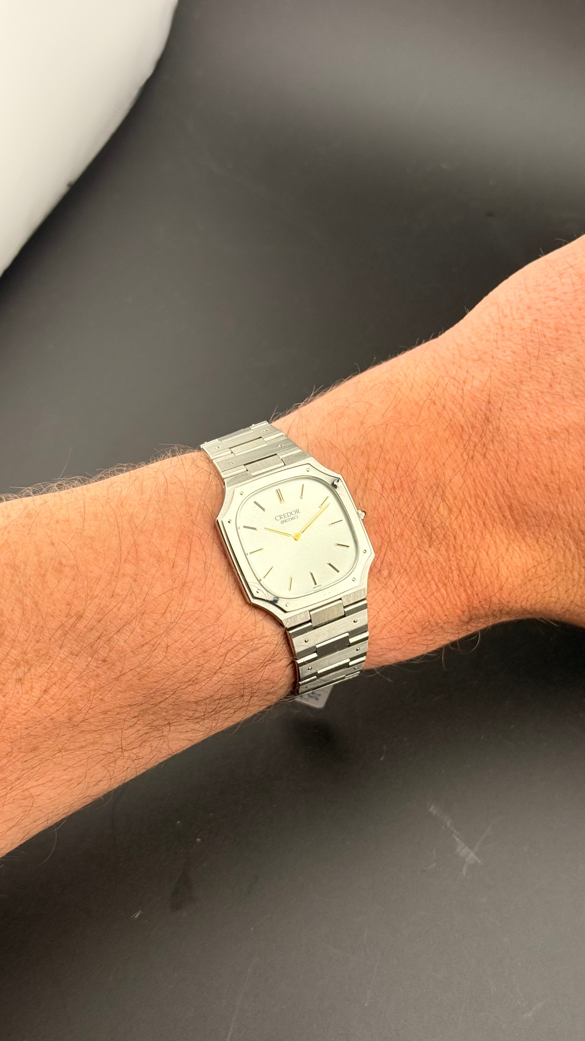 9300-5070 - Mint Condition with Box