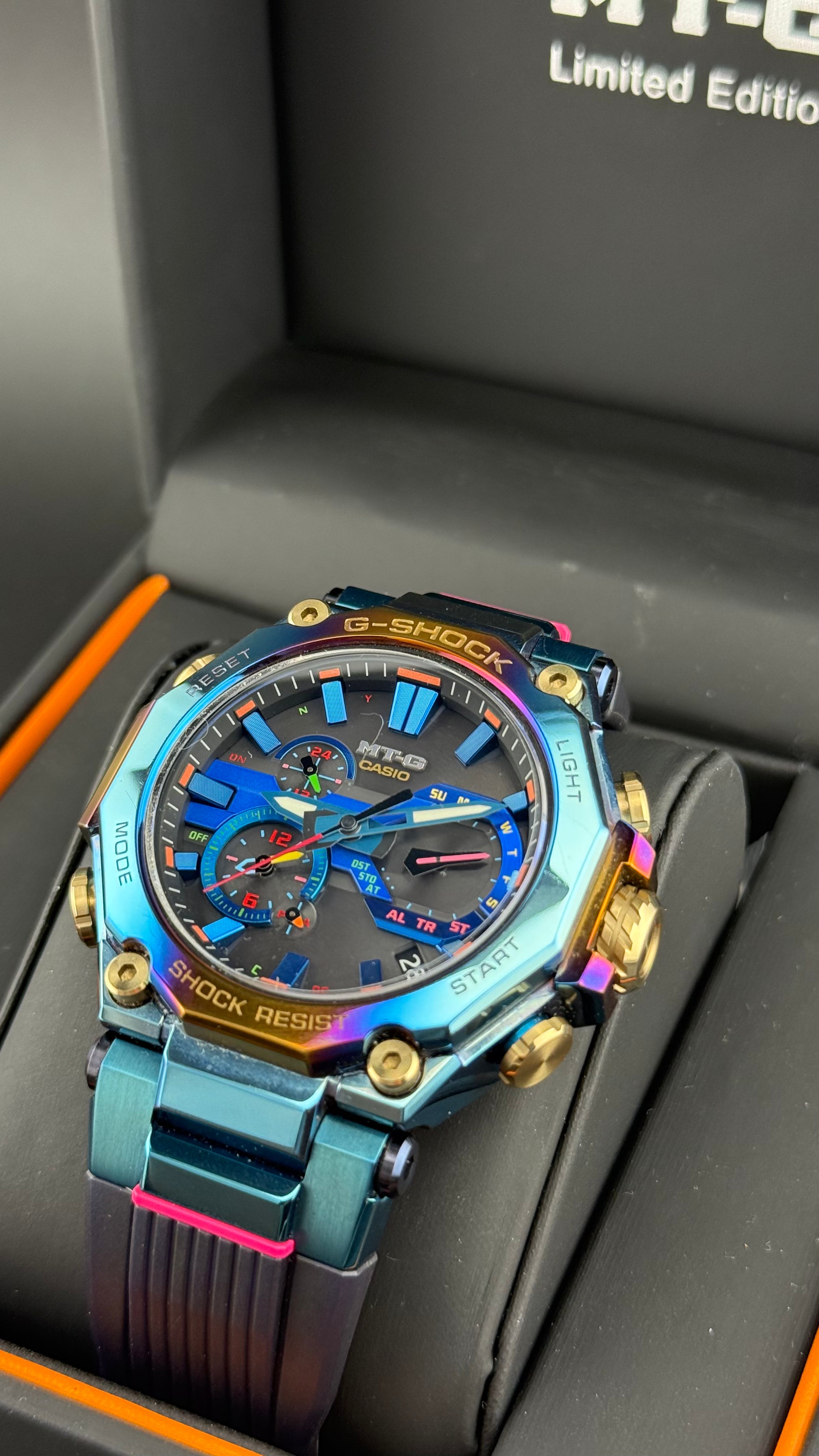 Casio – G-Shock Blue Phoenix MTG-B2000PH-2AJR