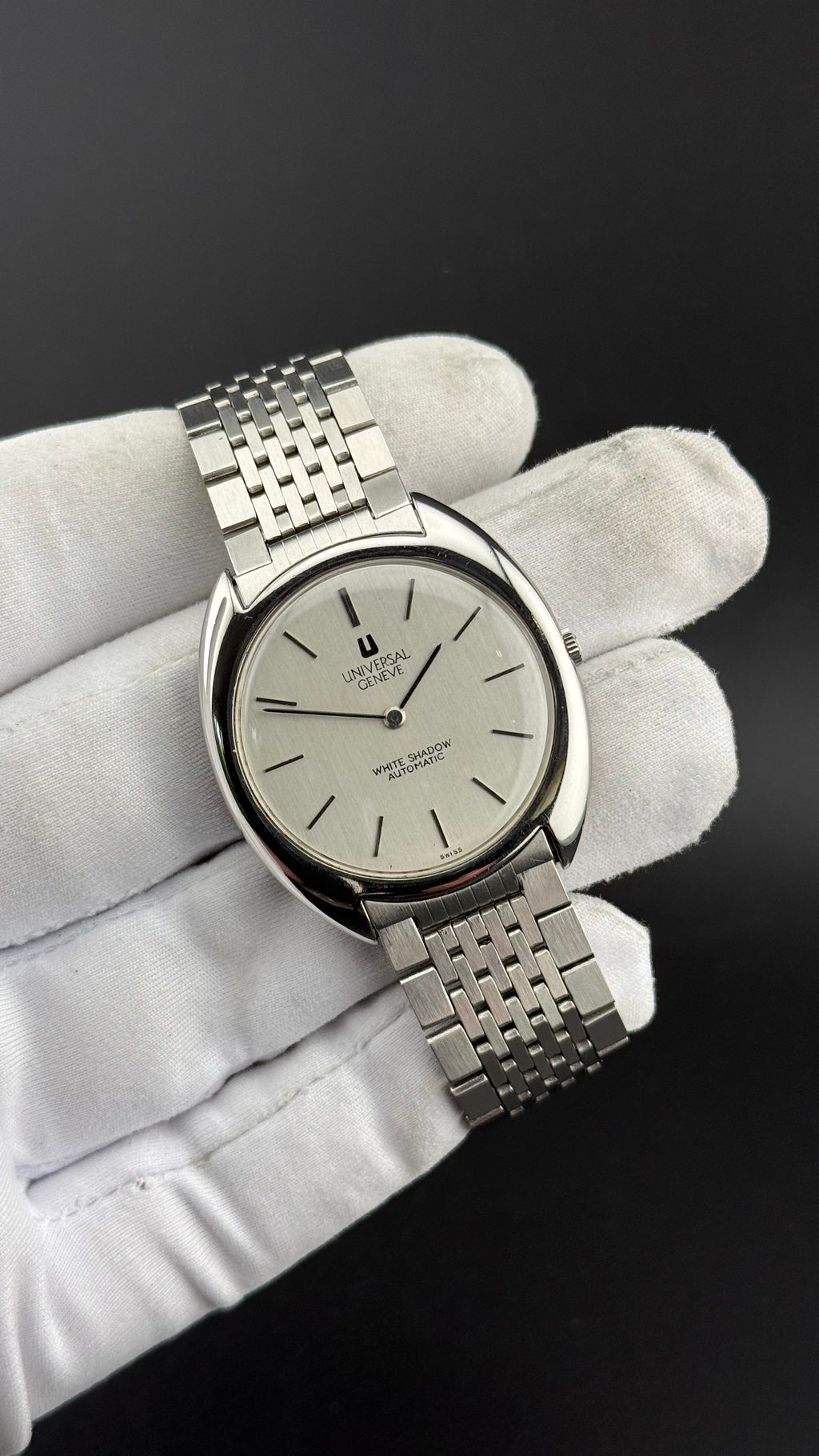 Universal Genève – White Shadow C-Shape - GF bracelet