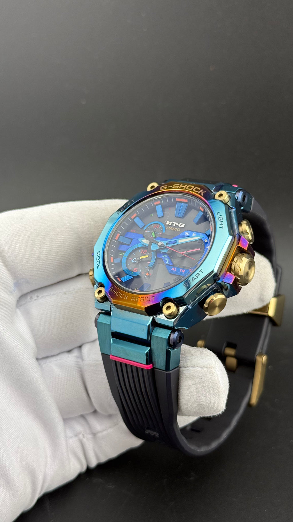 Casio – G-Shock Blue Phoenix MTG-B2000PH-2AJR