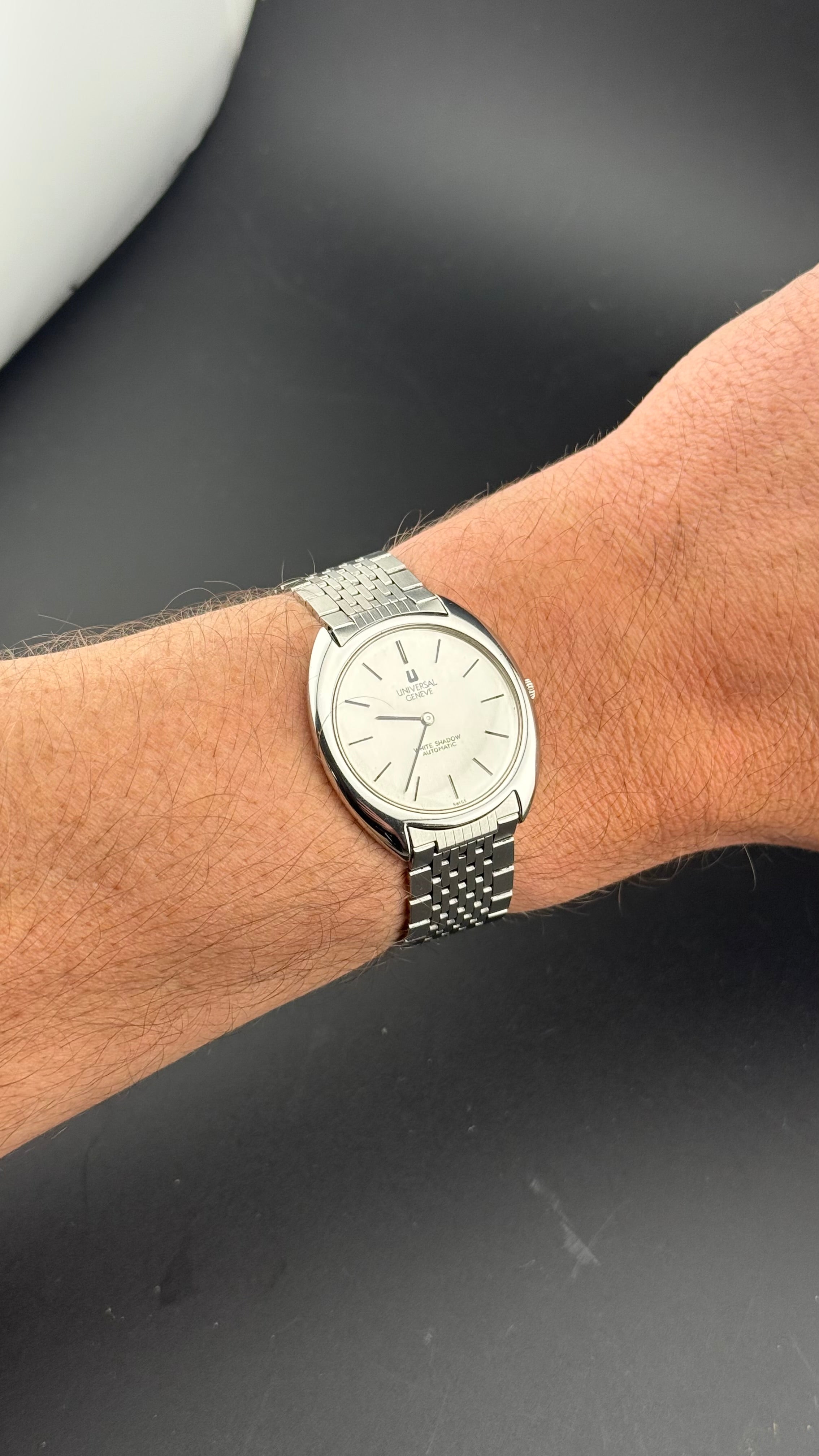Universal Genève – White Shadow C-Shape - GF bracelet