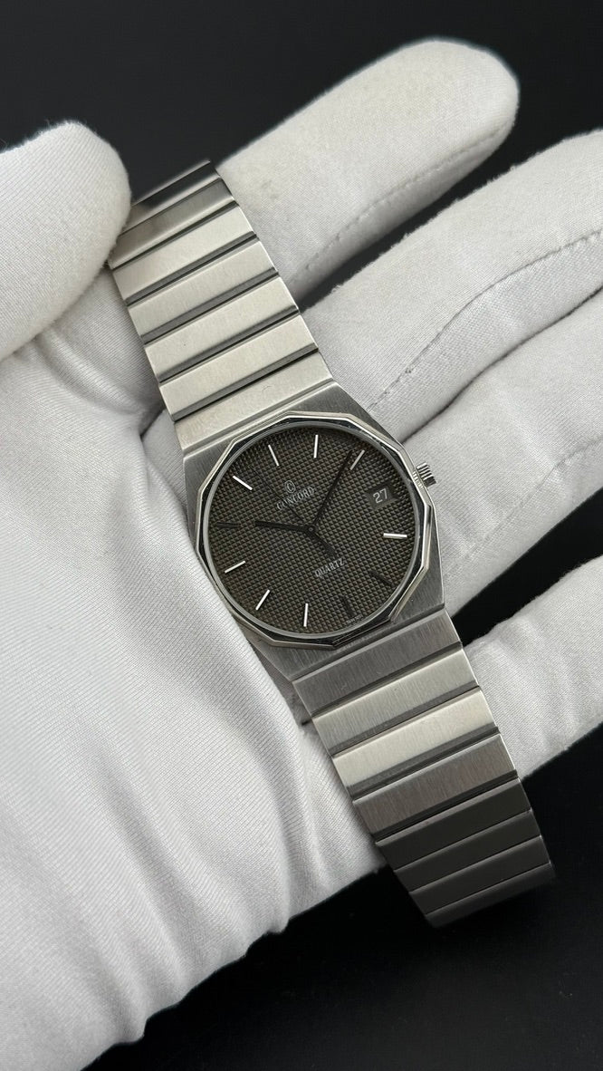 Concord Mariner SG - 18K White Gold Bezel