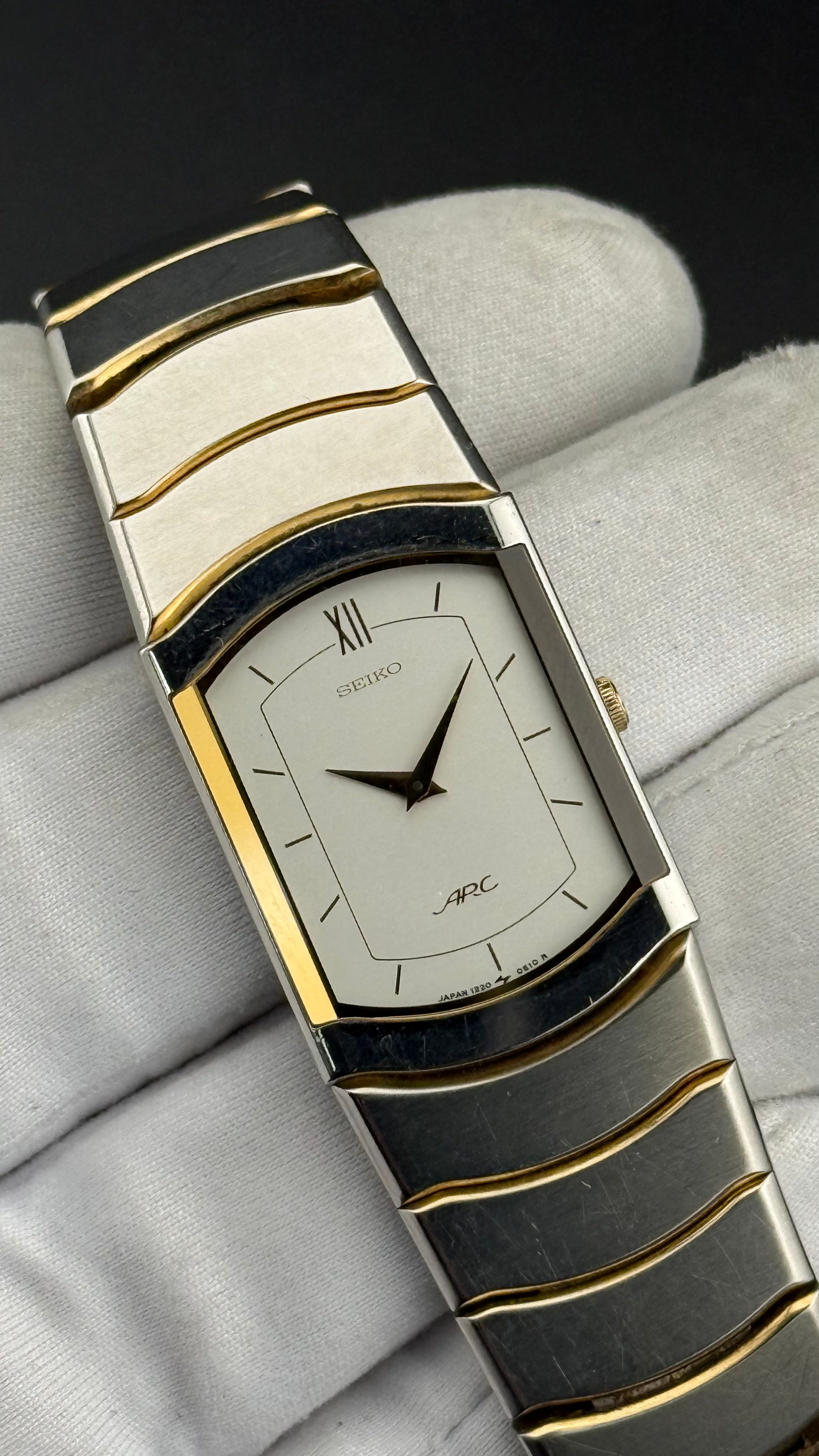 Seiko ARC - 1220-529A
