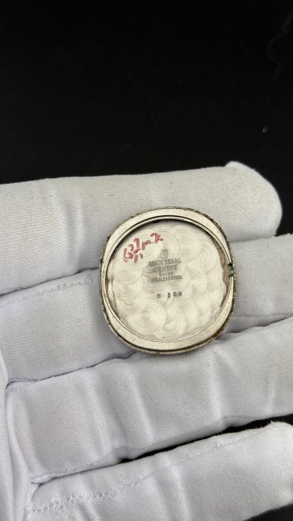 Universal Geneve - White Shadow Ellipse - Micro Rotor