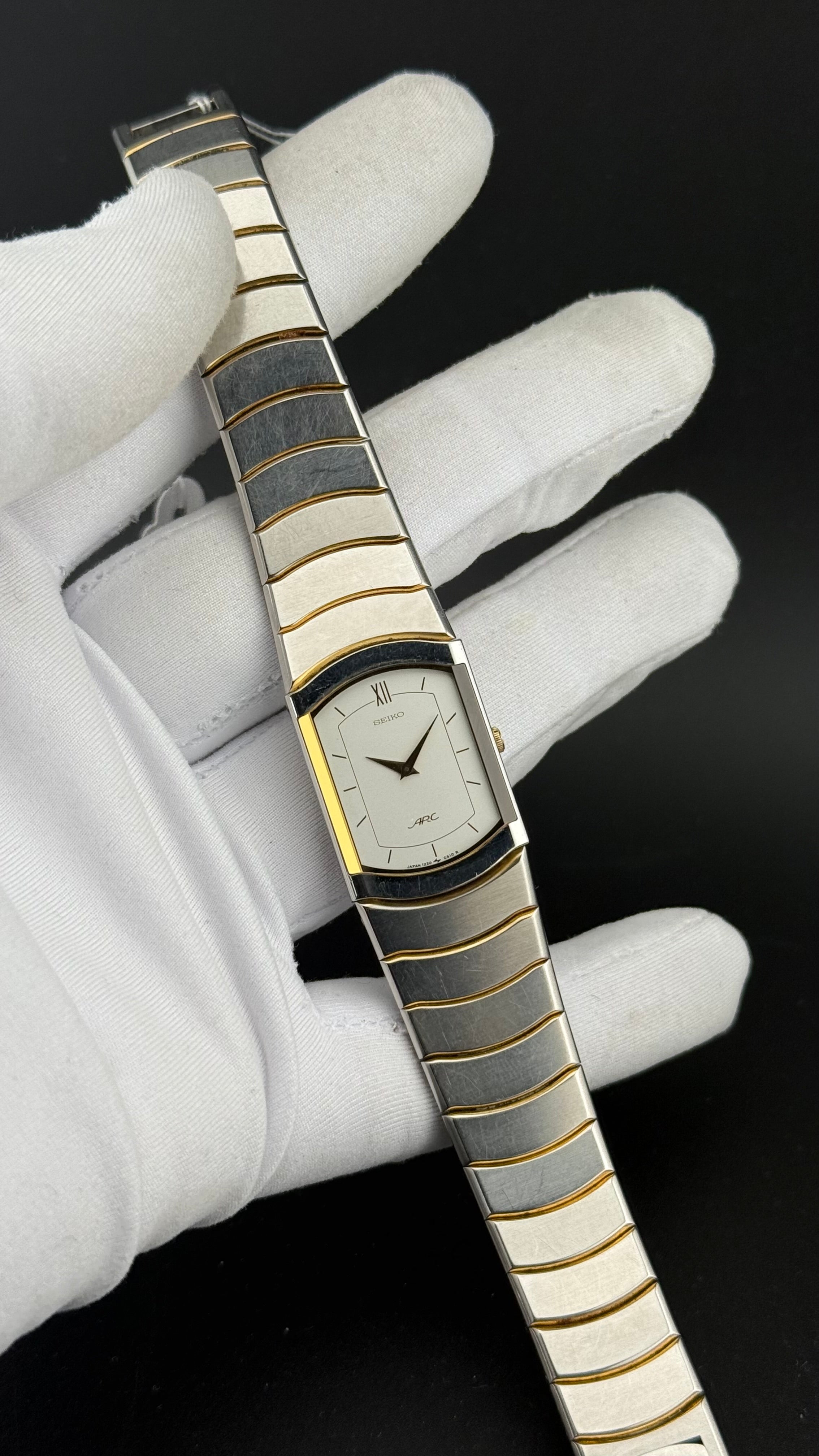 Seiko ARC - 1220-529A