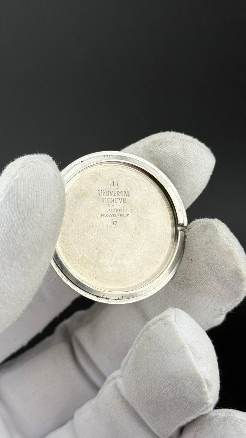 Universal Genève – White Shadow C-Shape - GF bracelet