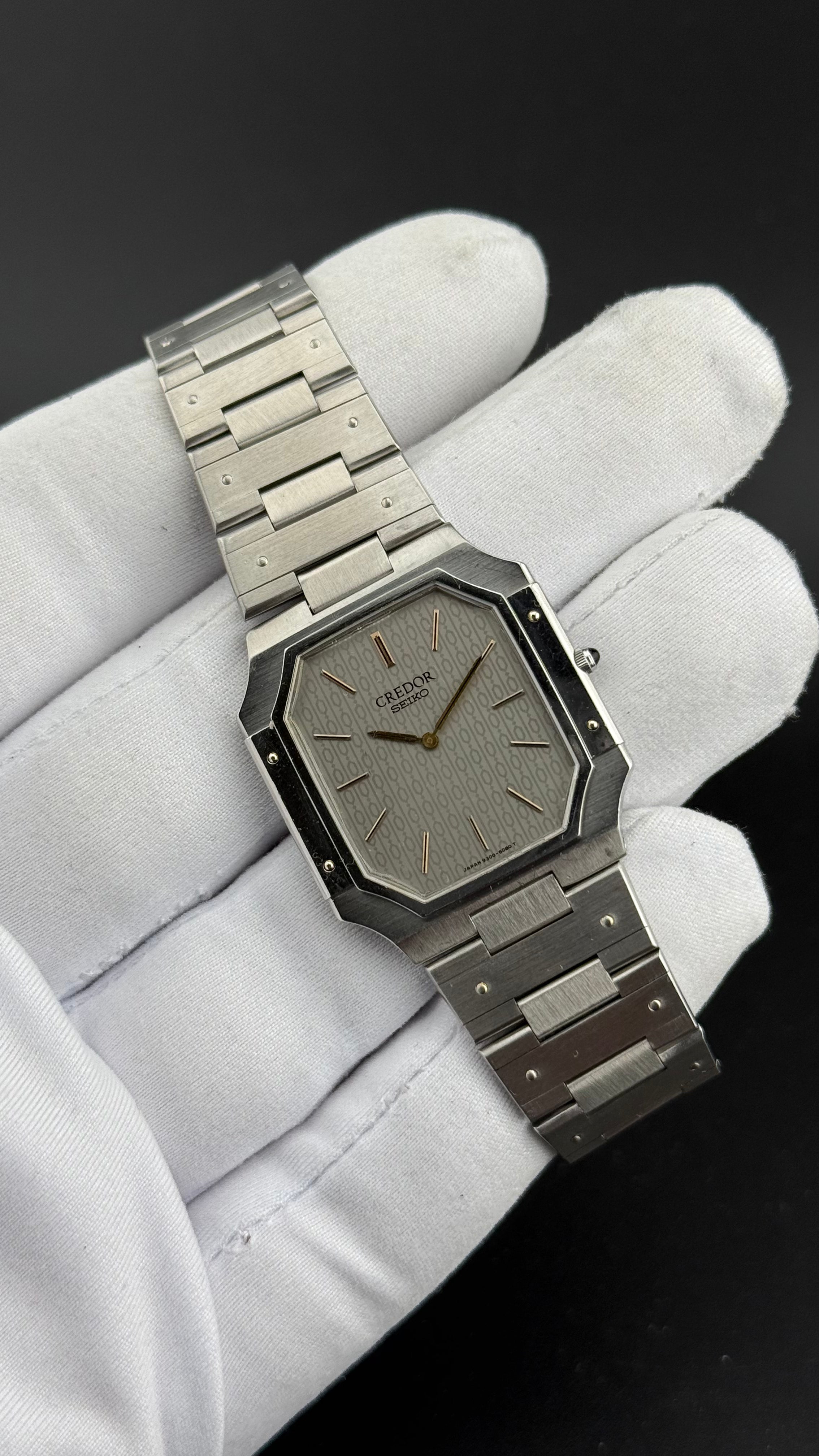 Credor 9300-5050 - Textured Dial
