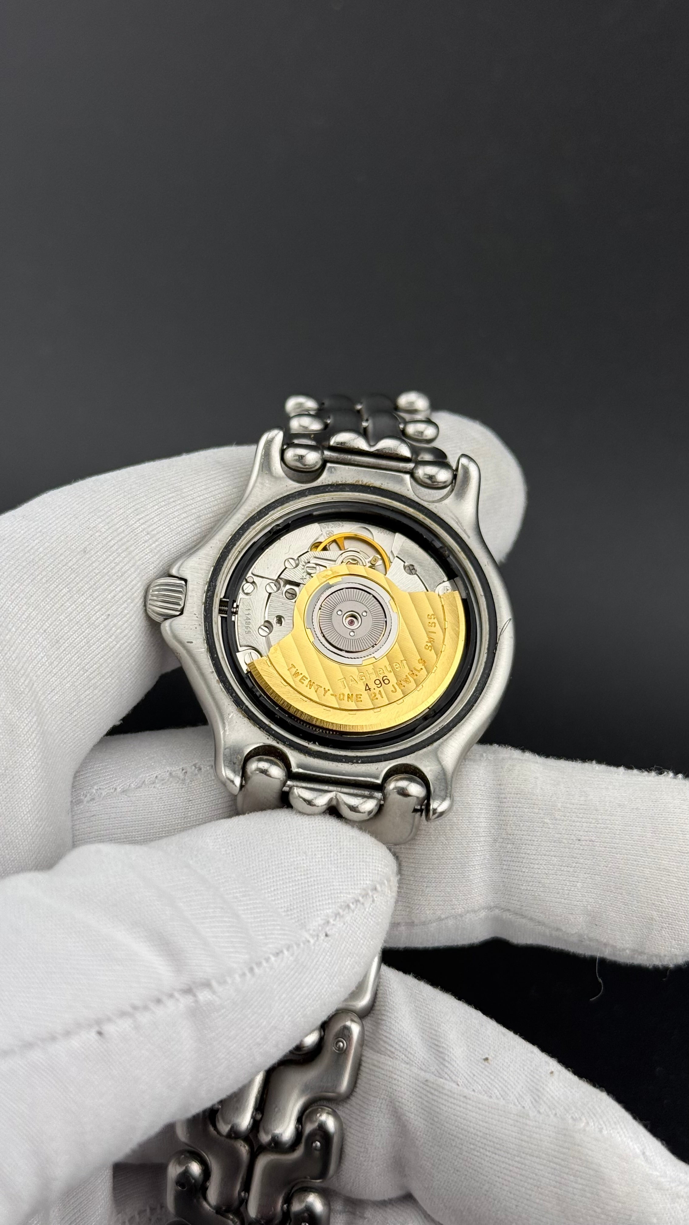 TAG Heuer – 2000 Chronometer – 1990