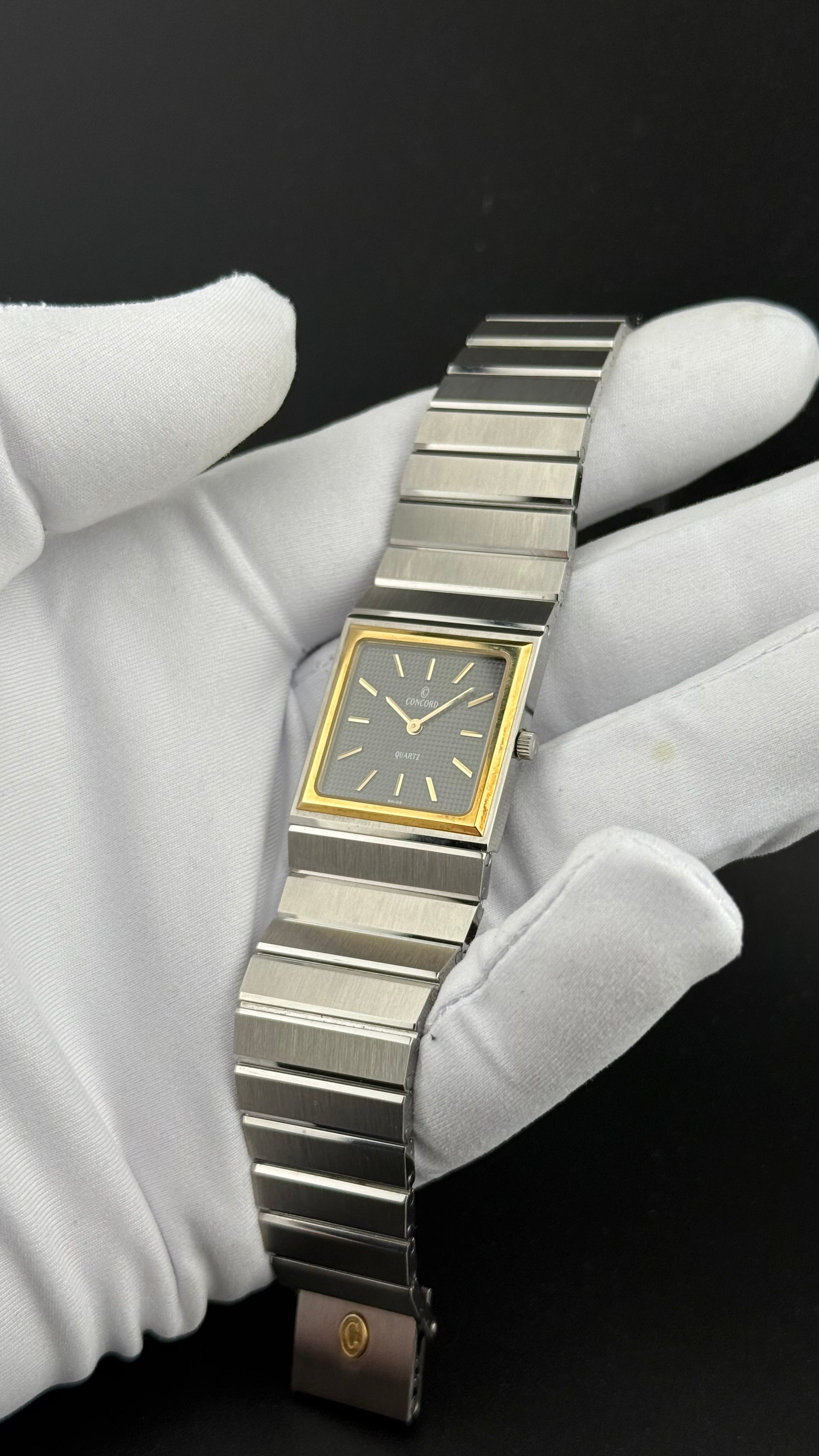 Concord – Mariner SG Square Black Dial – 1985