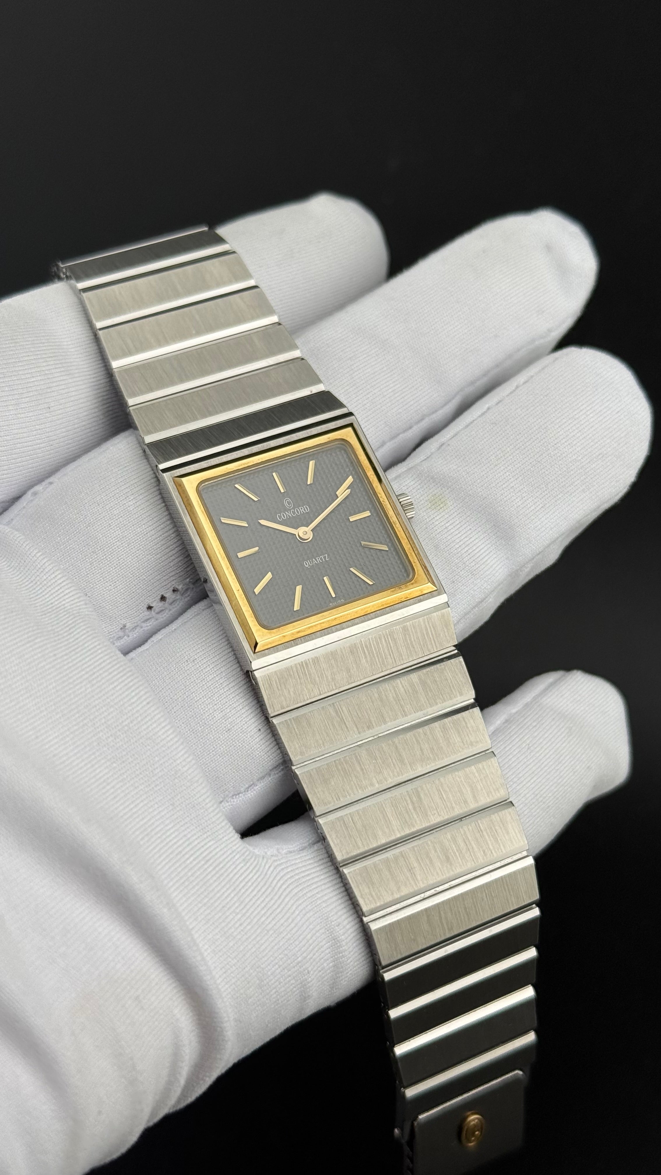 Concord – Mariner SG Square Black Dial – 1985