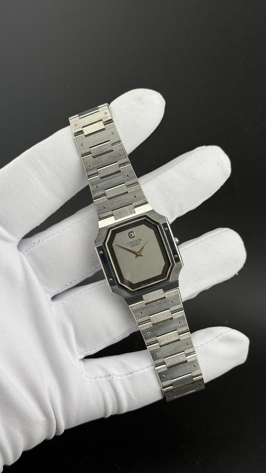 Credor – 9300-5050 Cadran gris liseré noir – 1980