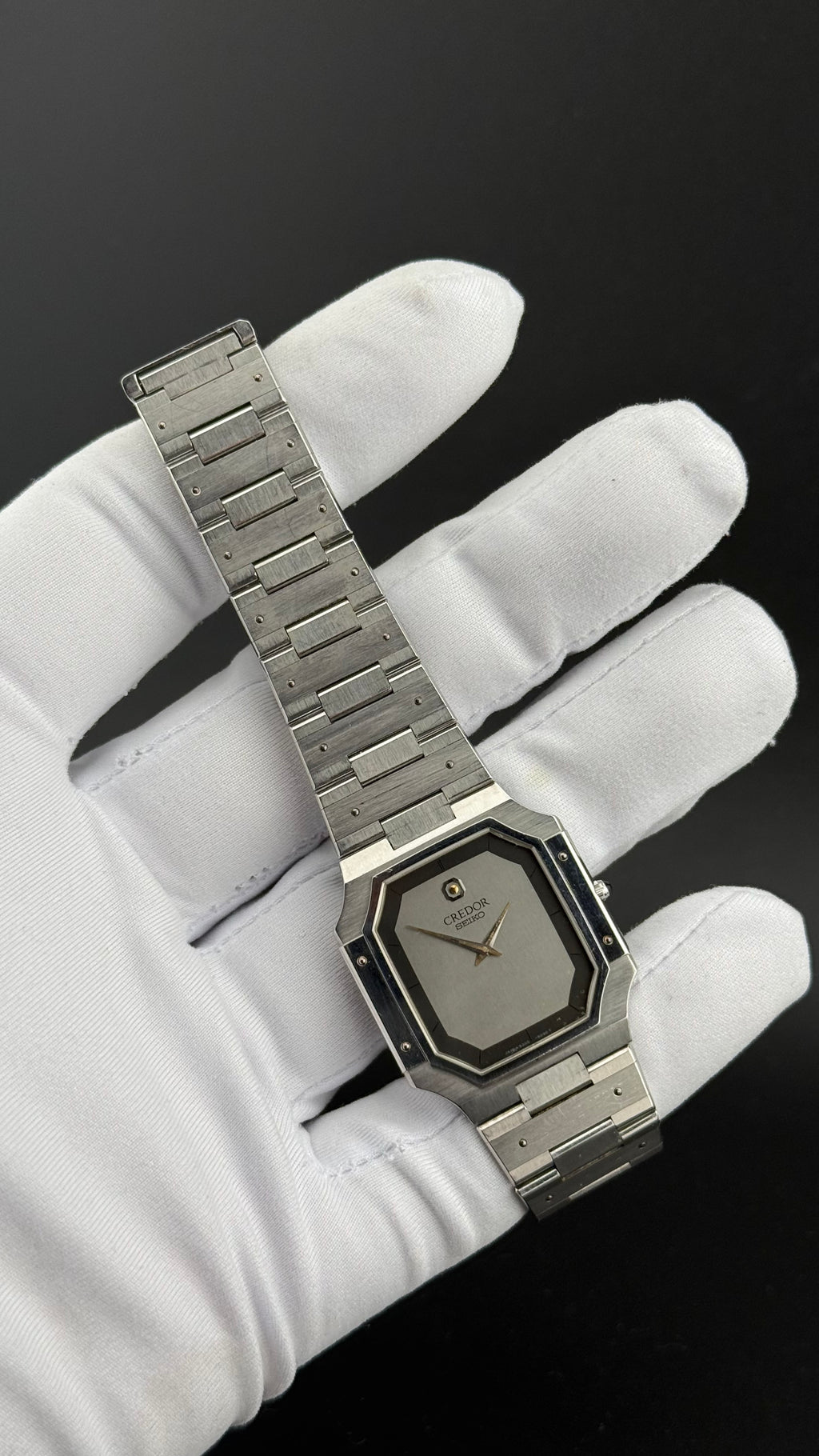 Credor – 9300-5050 Cadran gris liseré noir – 1980