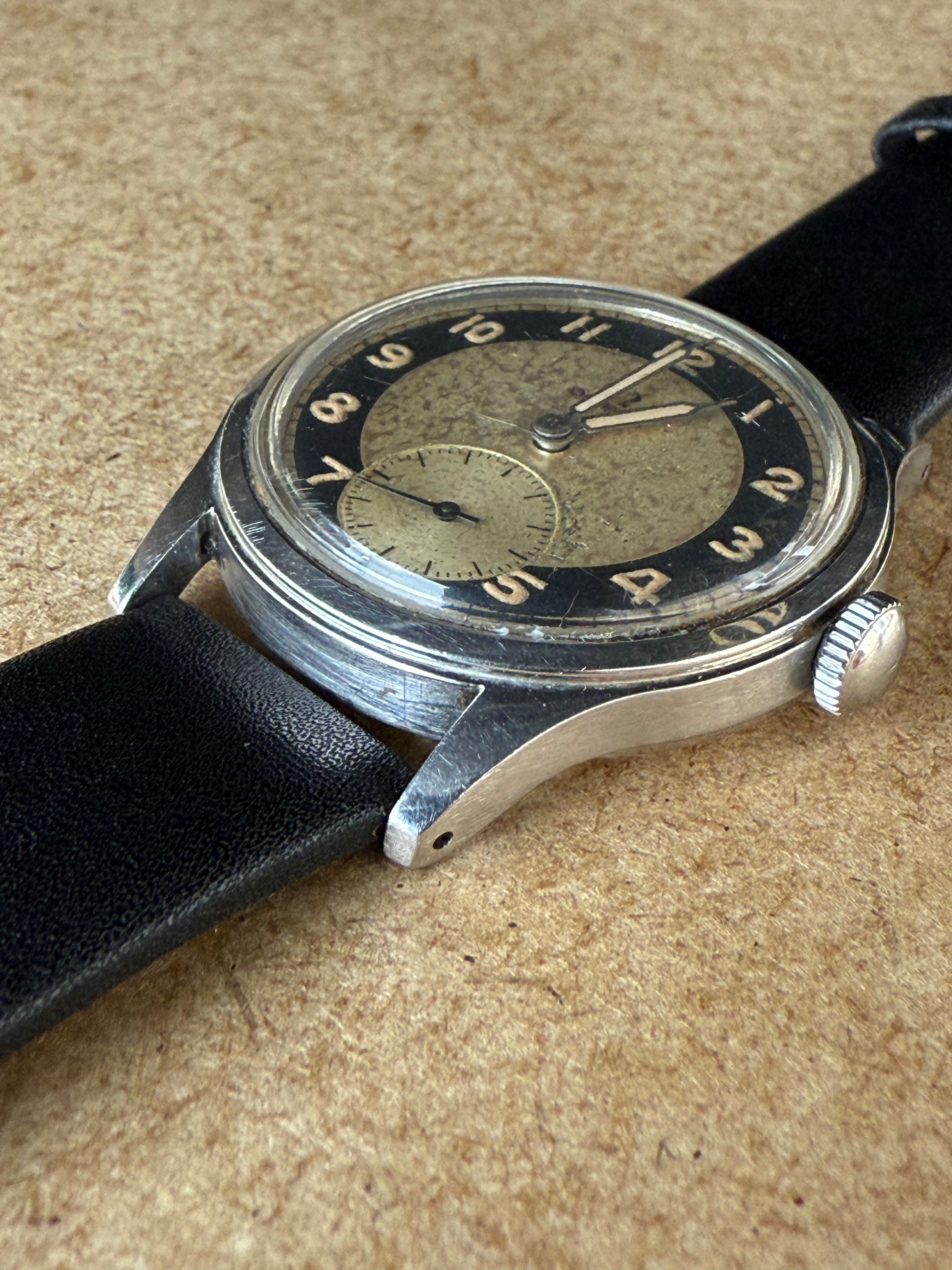 Omega – Suveran (1) – 1944