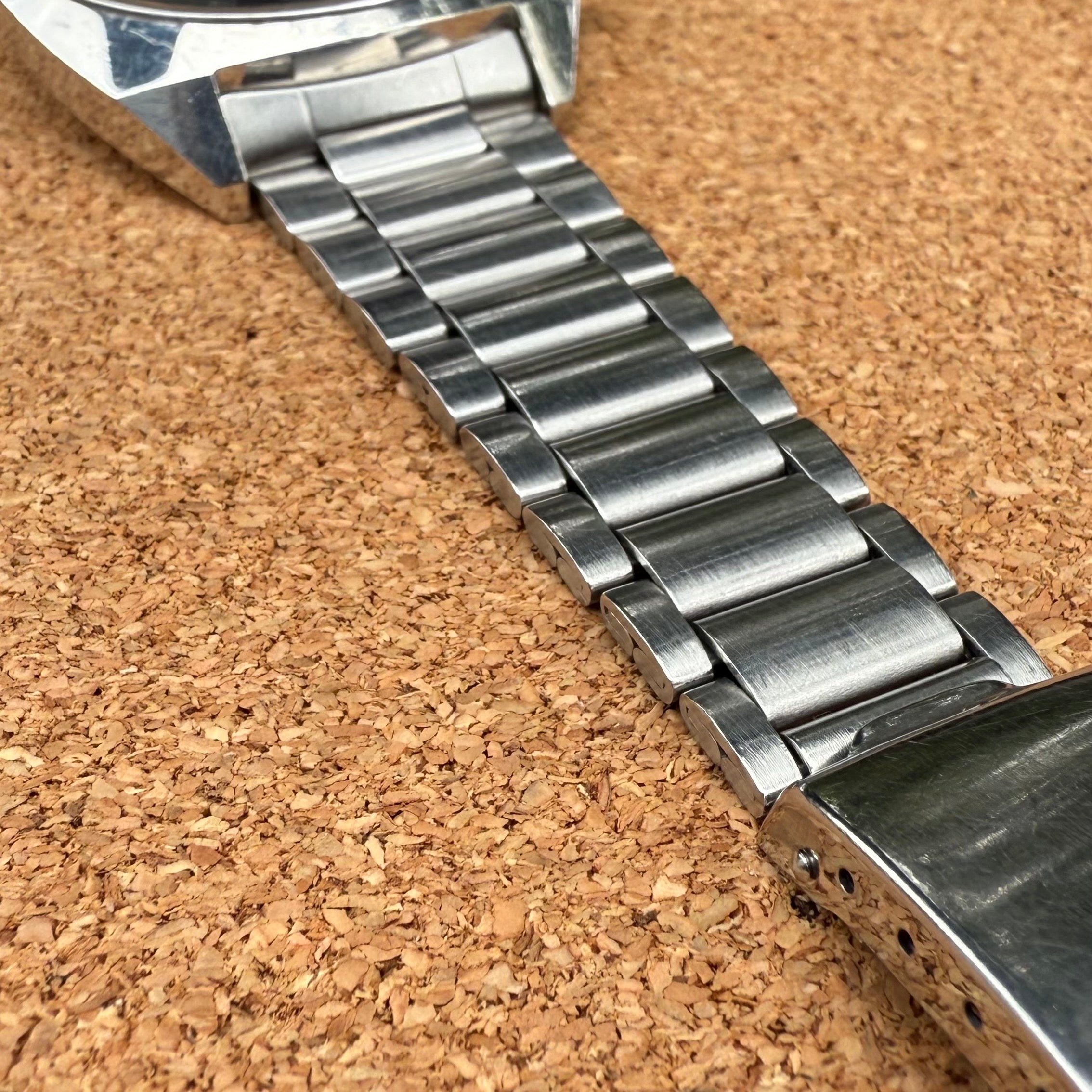 Tissot - T-12 Chronograph Lemania - 1970