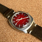 Certina - Blue Ribbon Cadran Rouge - 1970s