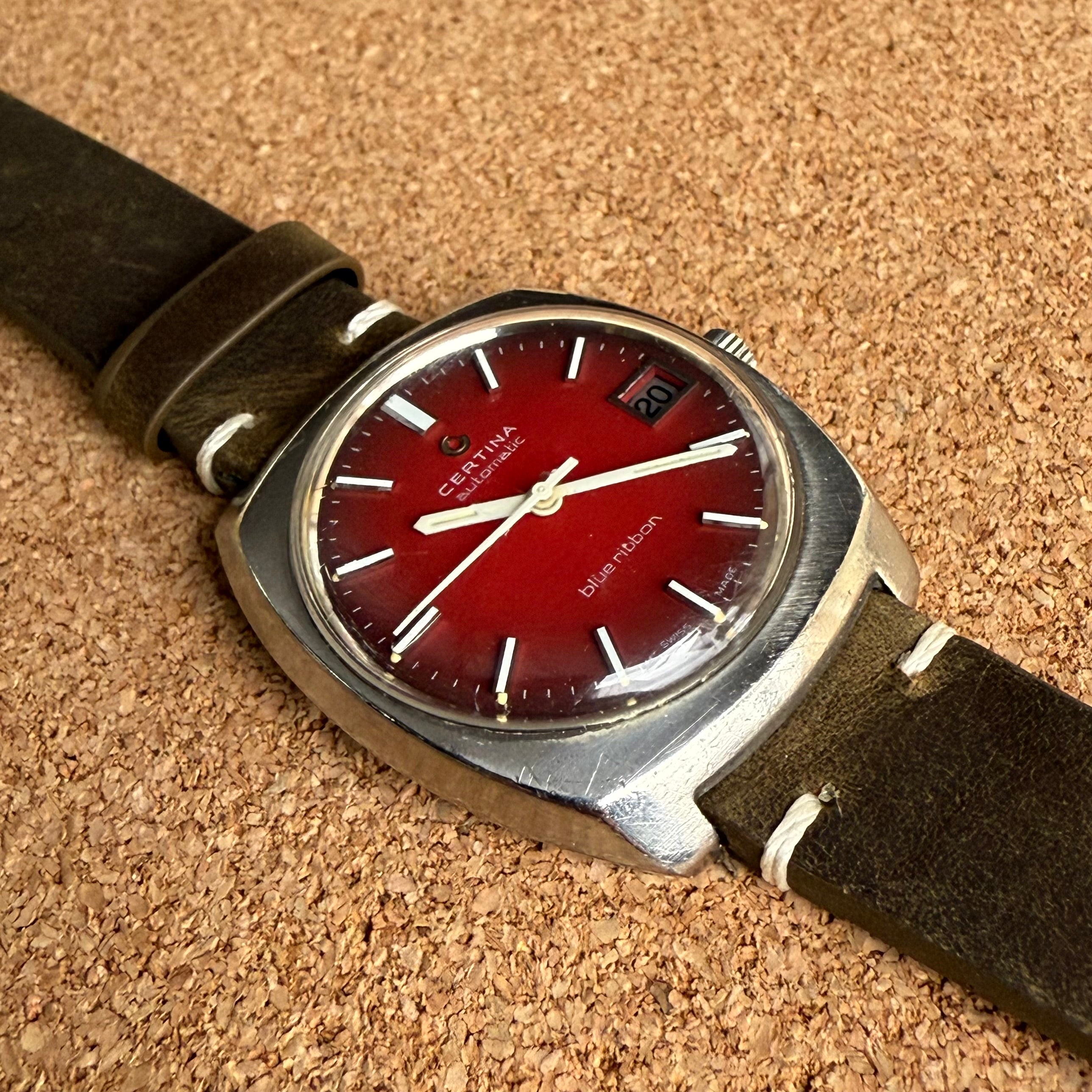 Certina - Blue Ribbon Cadran Rouge - 1970s