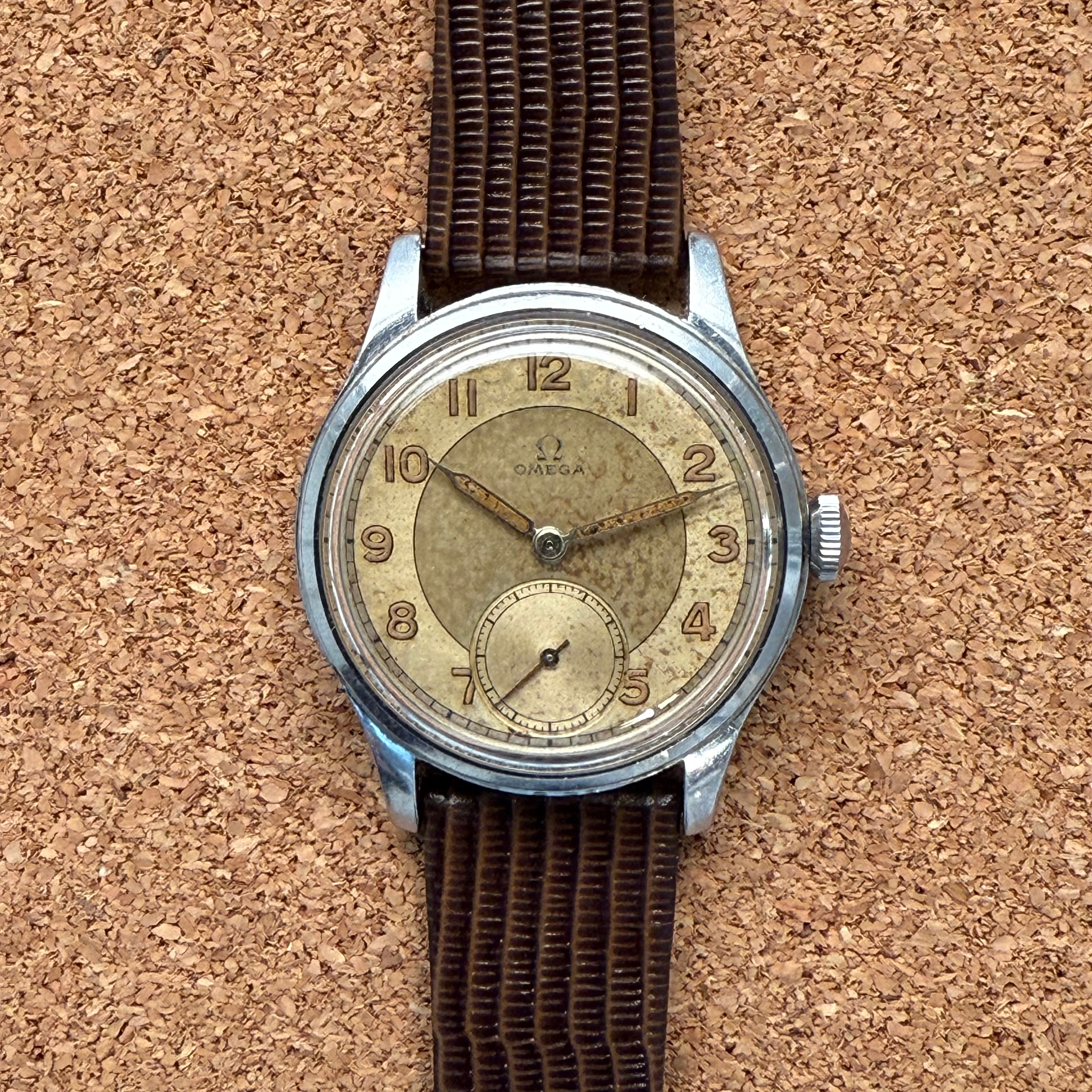 Omega - Suveran Cadran Bull's Eye - 1944