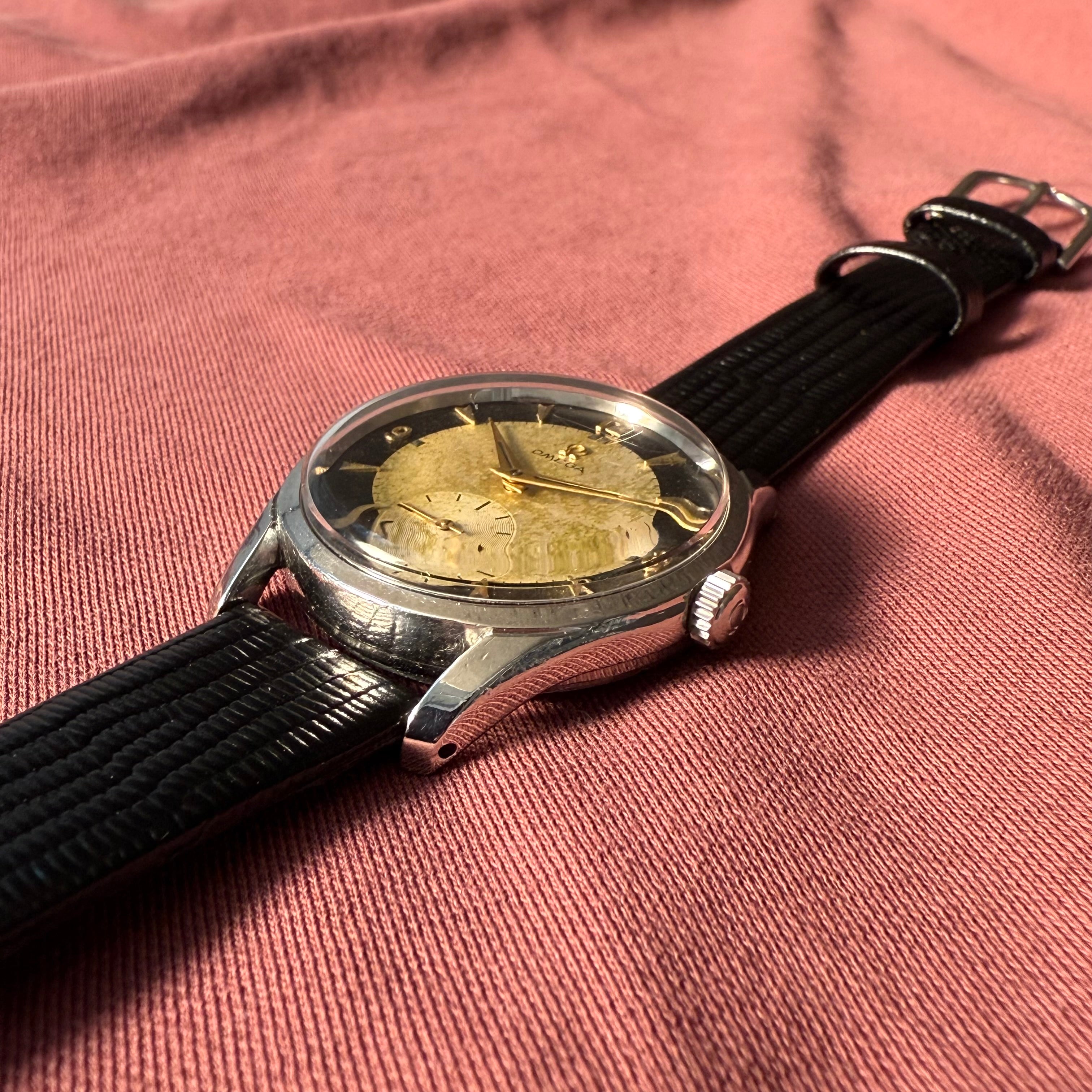 Omega – 2639 Jumbo “Tuxedo Dial” – 1952