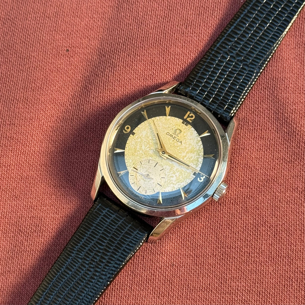 Omega – 2639 Jumbo “Tuxedo Dial” – 1952