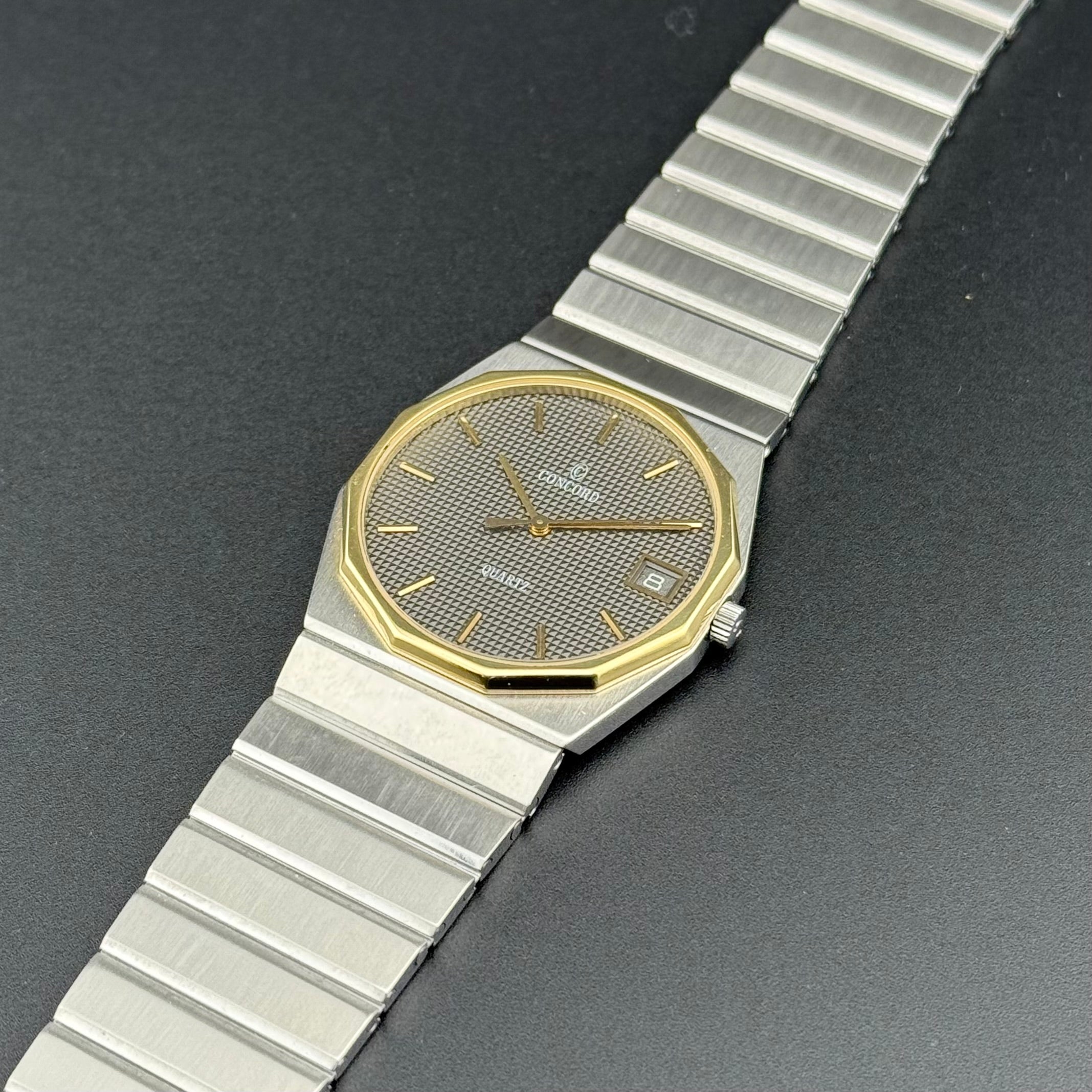 Concord – Mariner SG Waffle Black Dial 2 – 1985